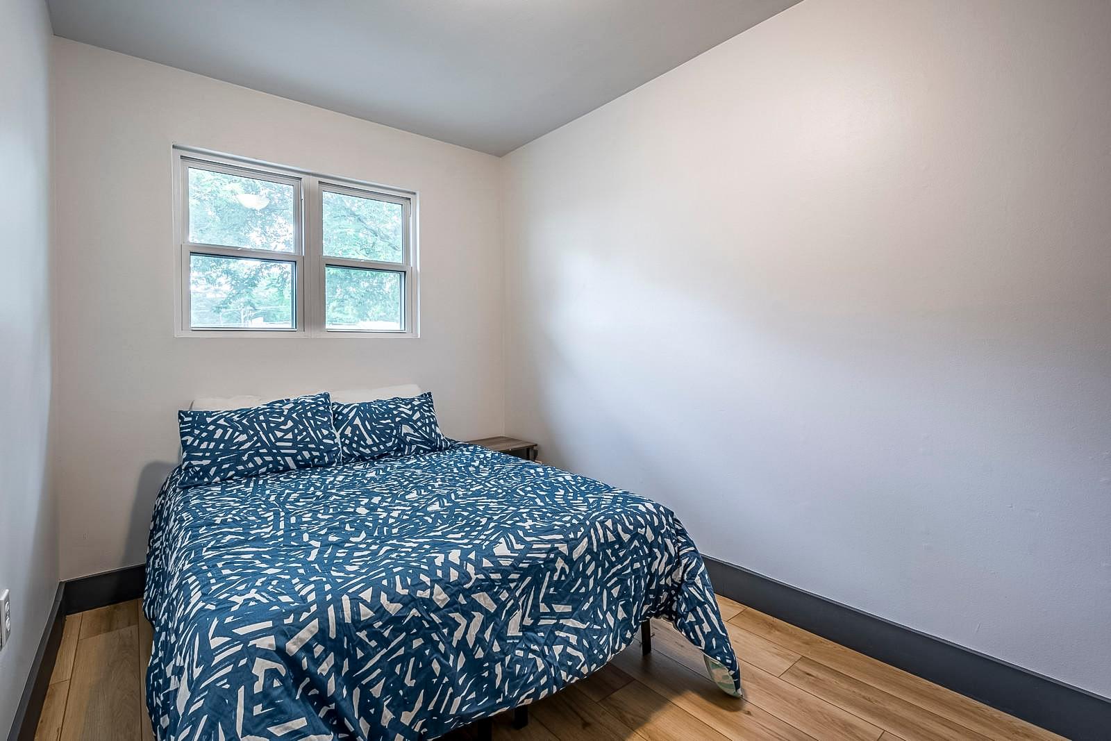 bedroom, detected:bed