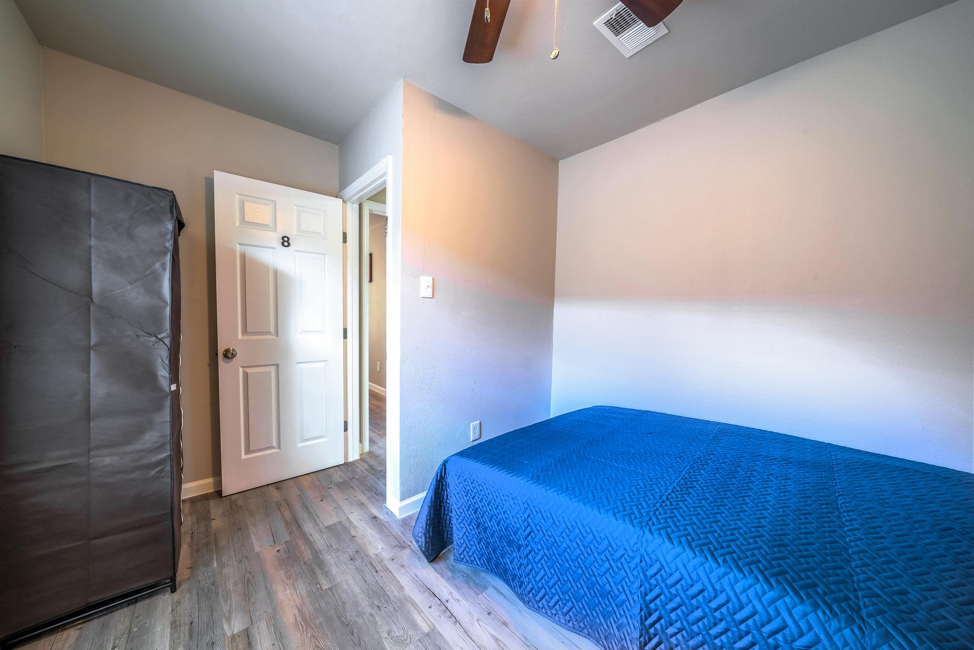 bedroom, detected: bed