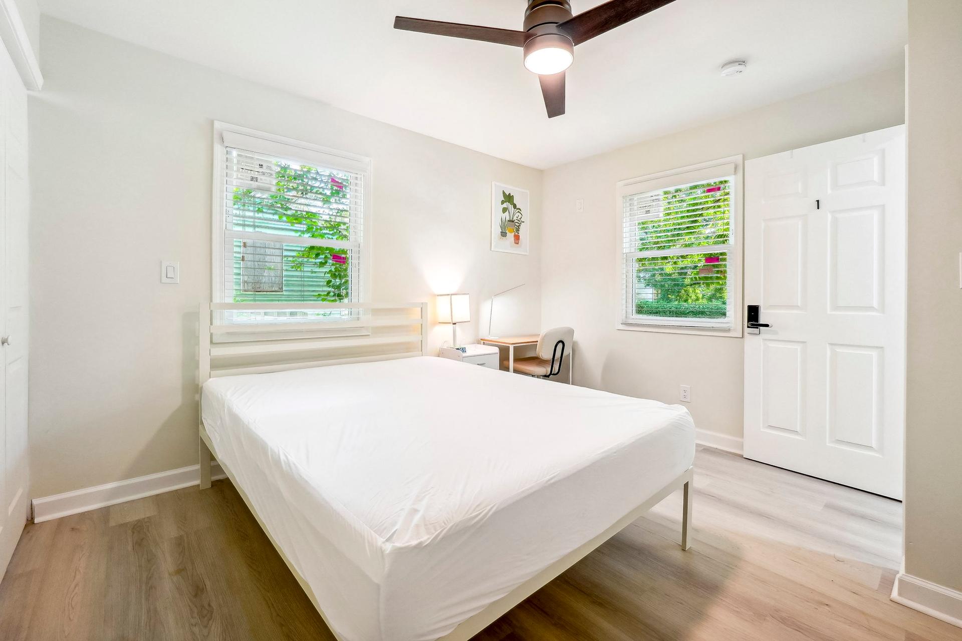 bedroom, detected:bed, ceiling fan, window blind