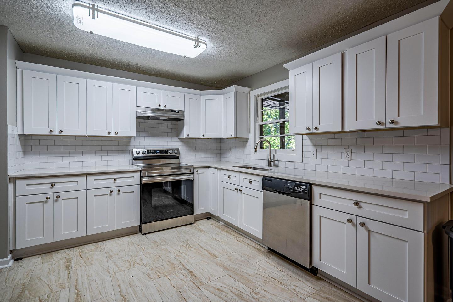 Common spaces including the kitchen