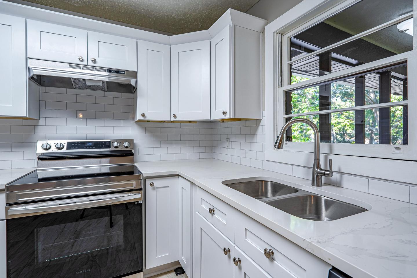 Common spaces including the kitchen