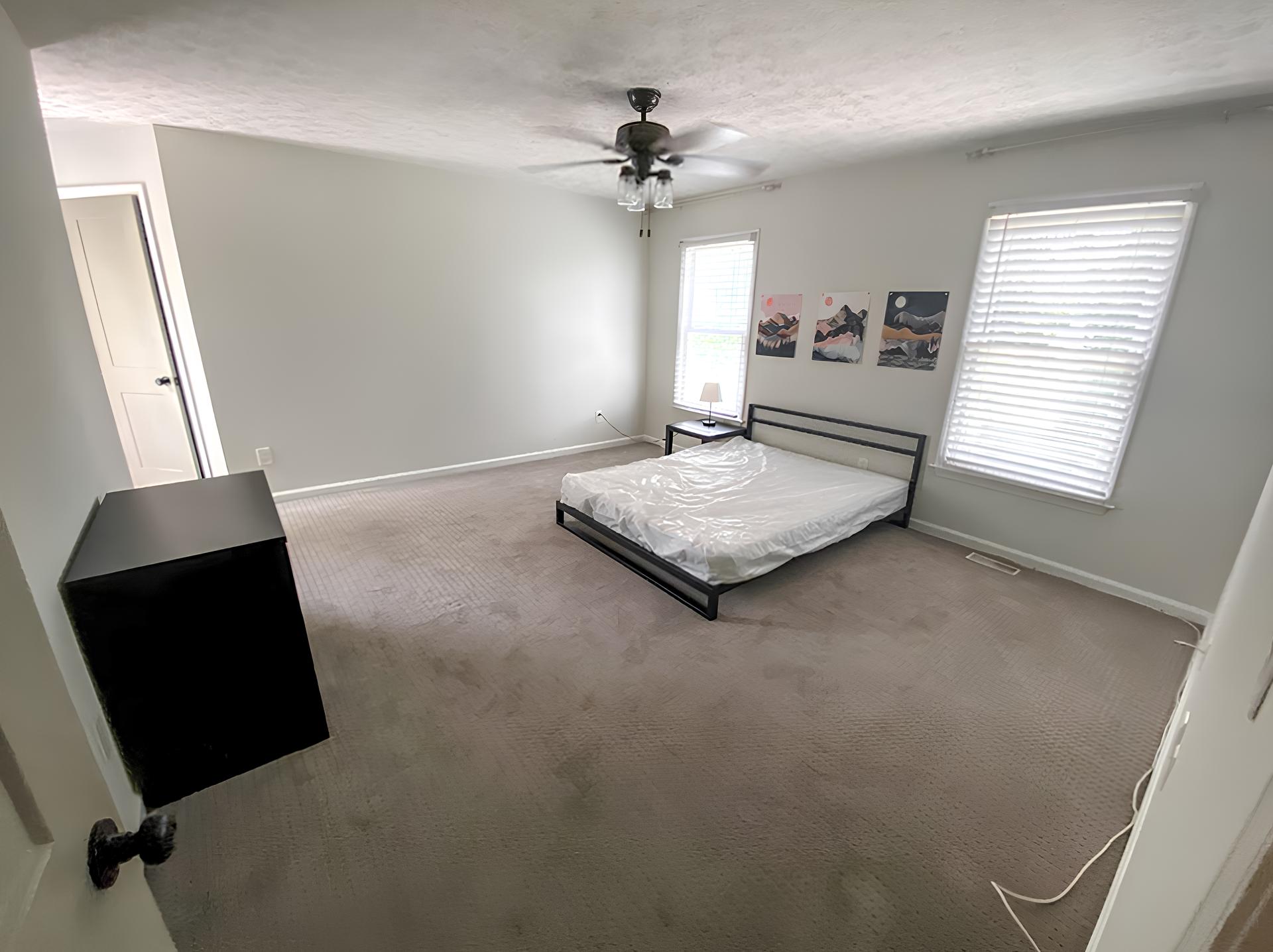 bedroom, detected: ceiling fan, window blind