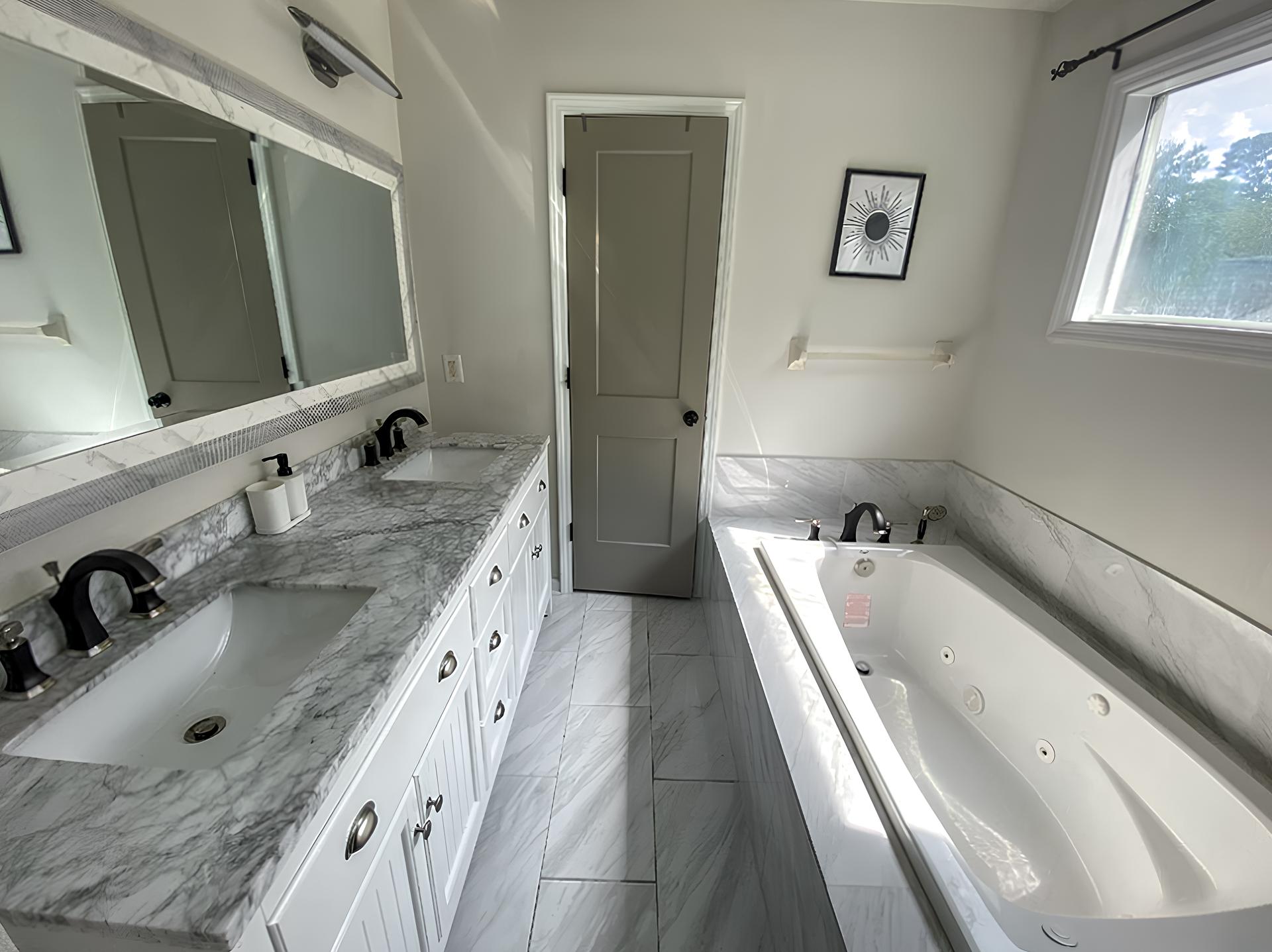 bathroom, detected: bathtub