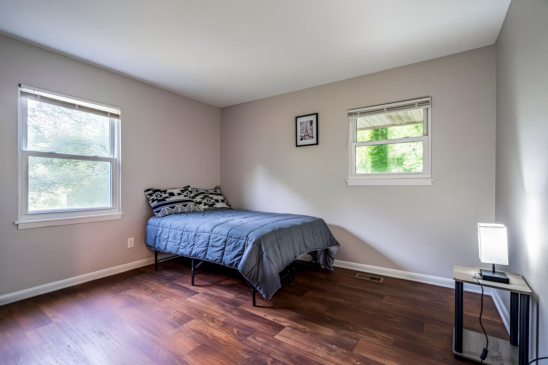bedroom, detected:bed, window blind