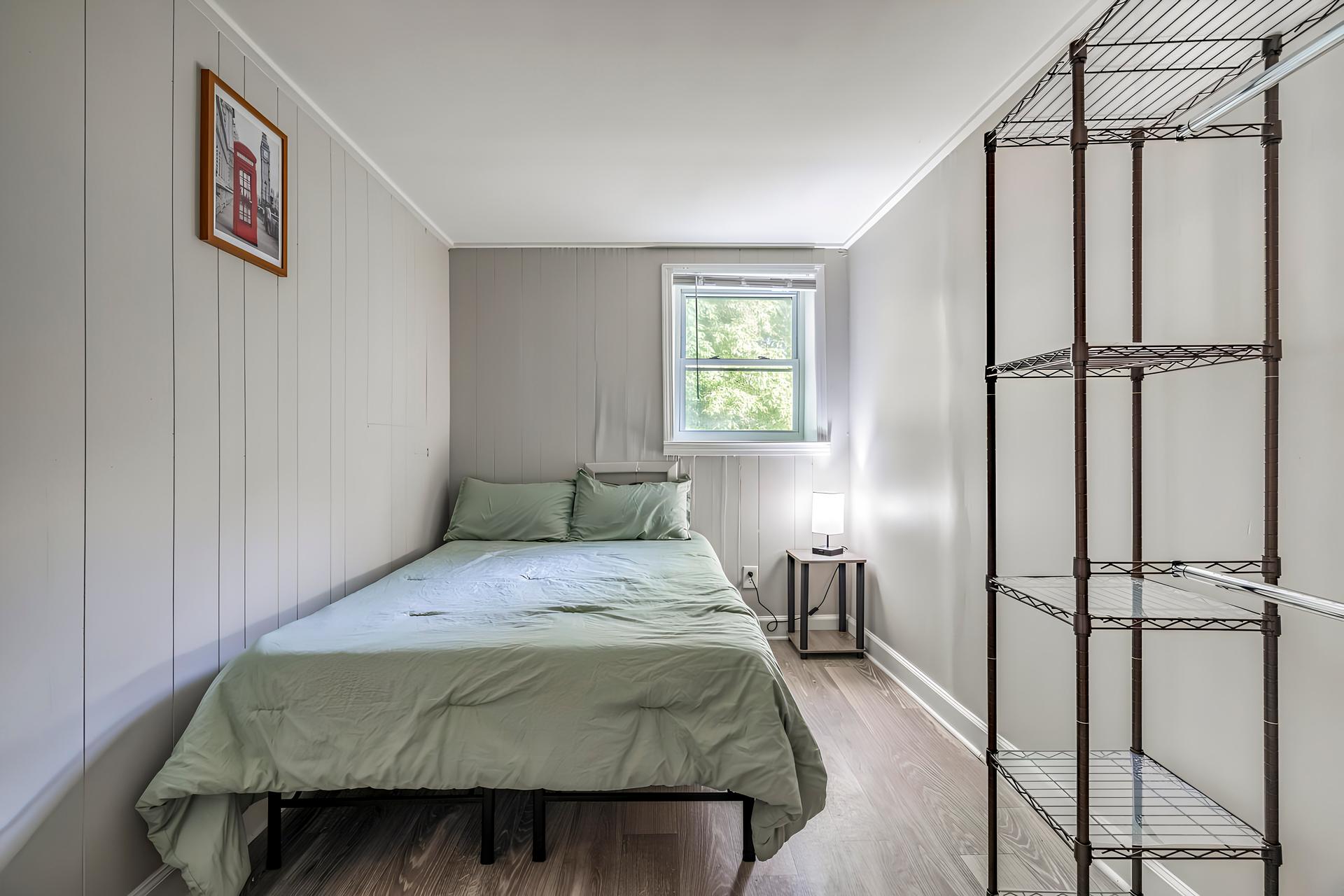bedroom, detected:bed