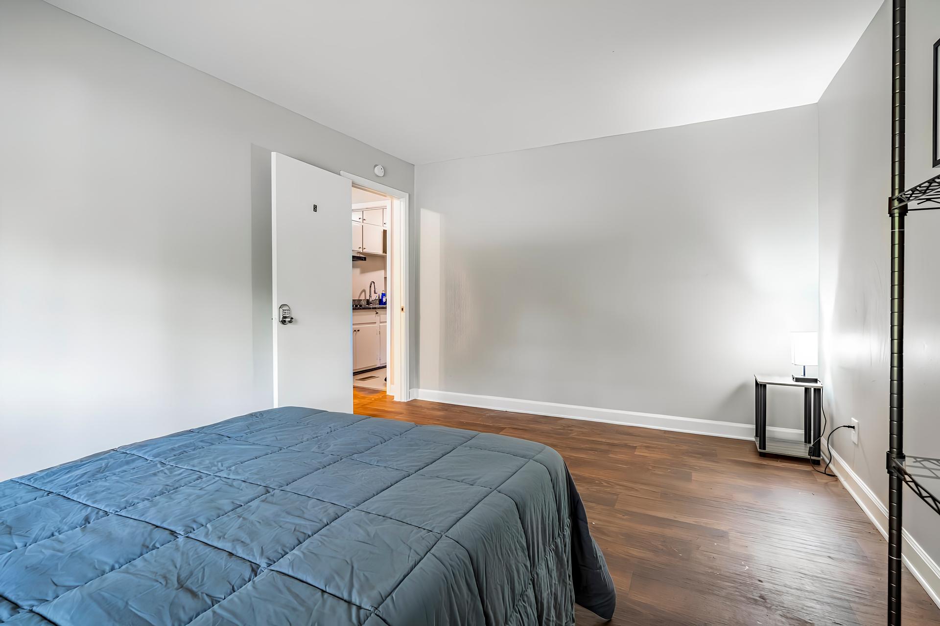 bedroom, detected:bed