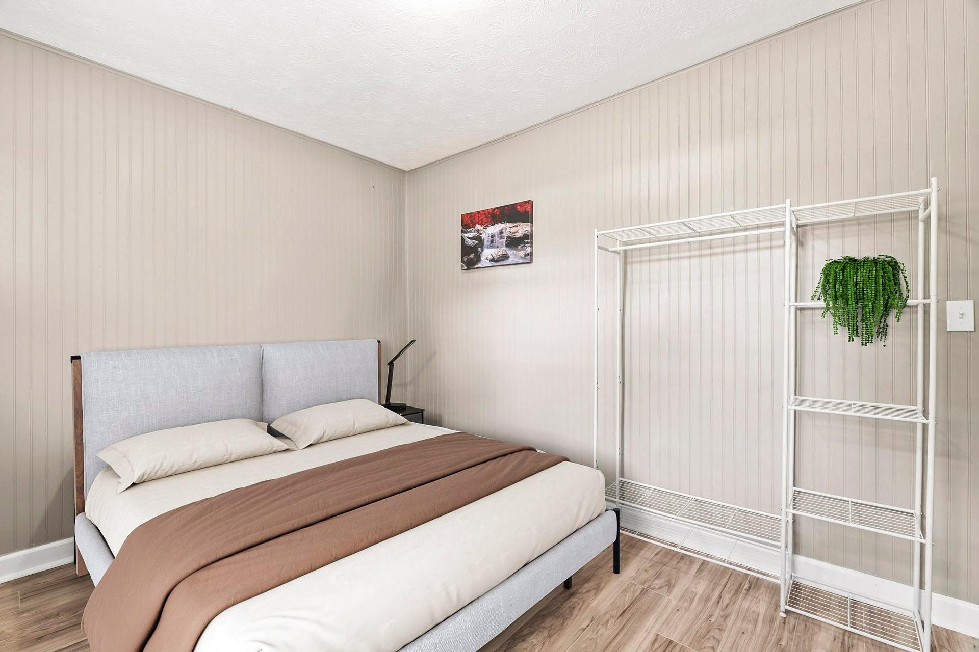 bedroom, detected:bed