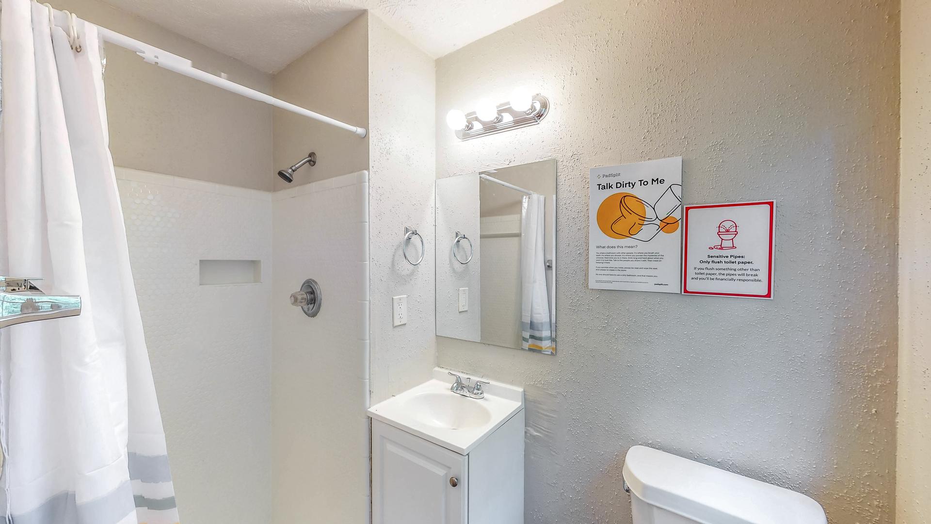 Bathroom(s)
