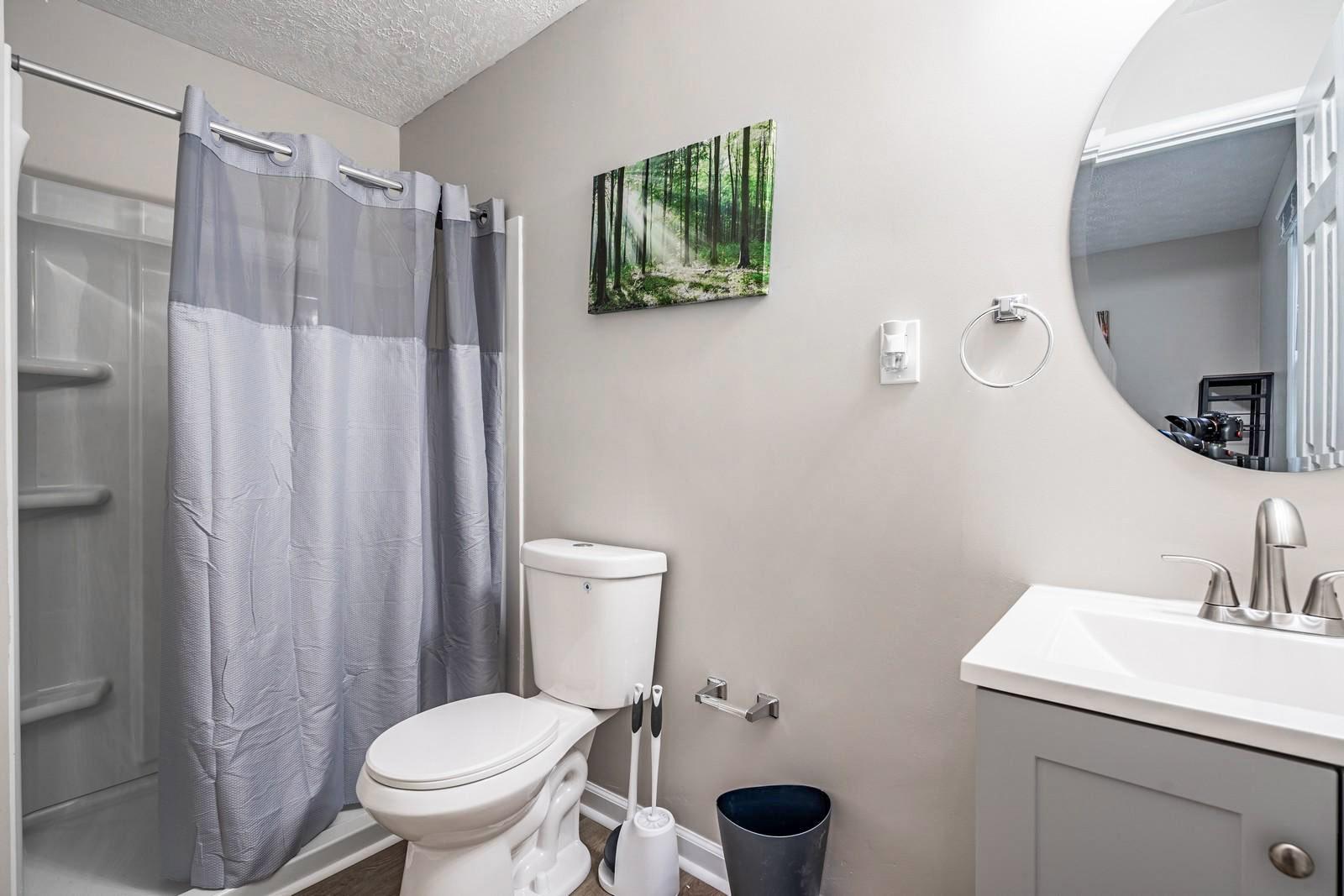 bathroom, detected:shower