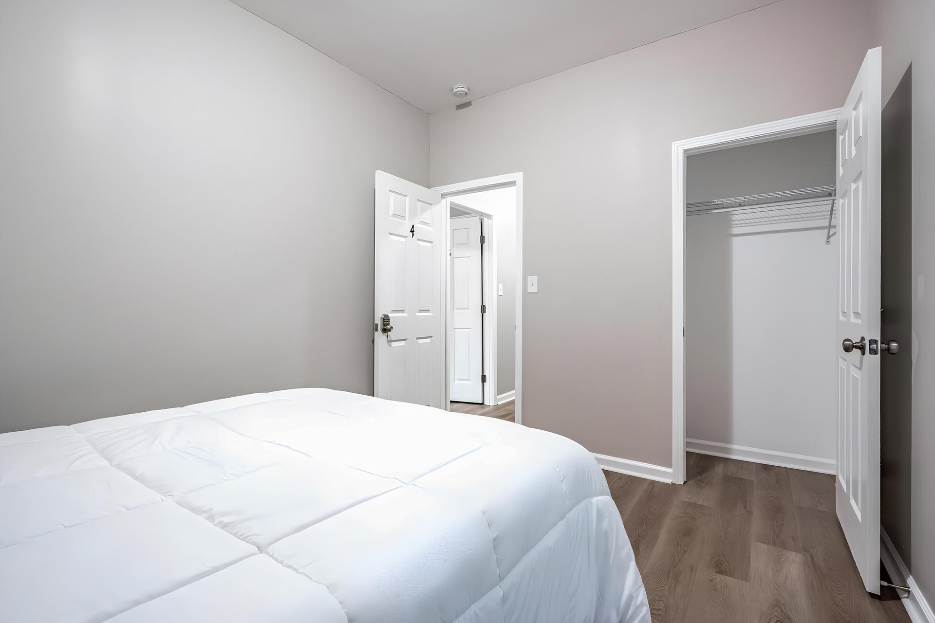 bedroom, detected:bed