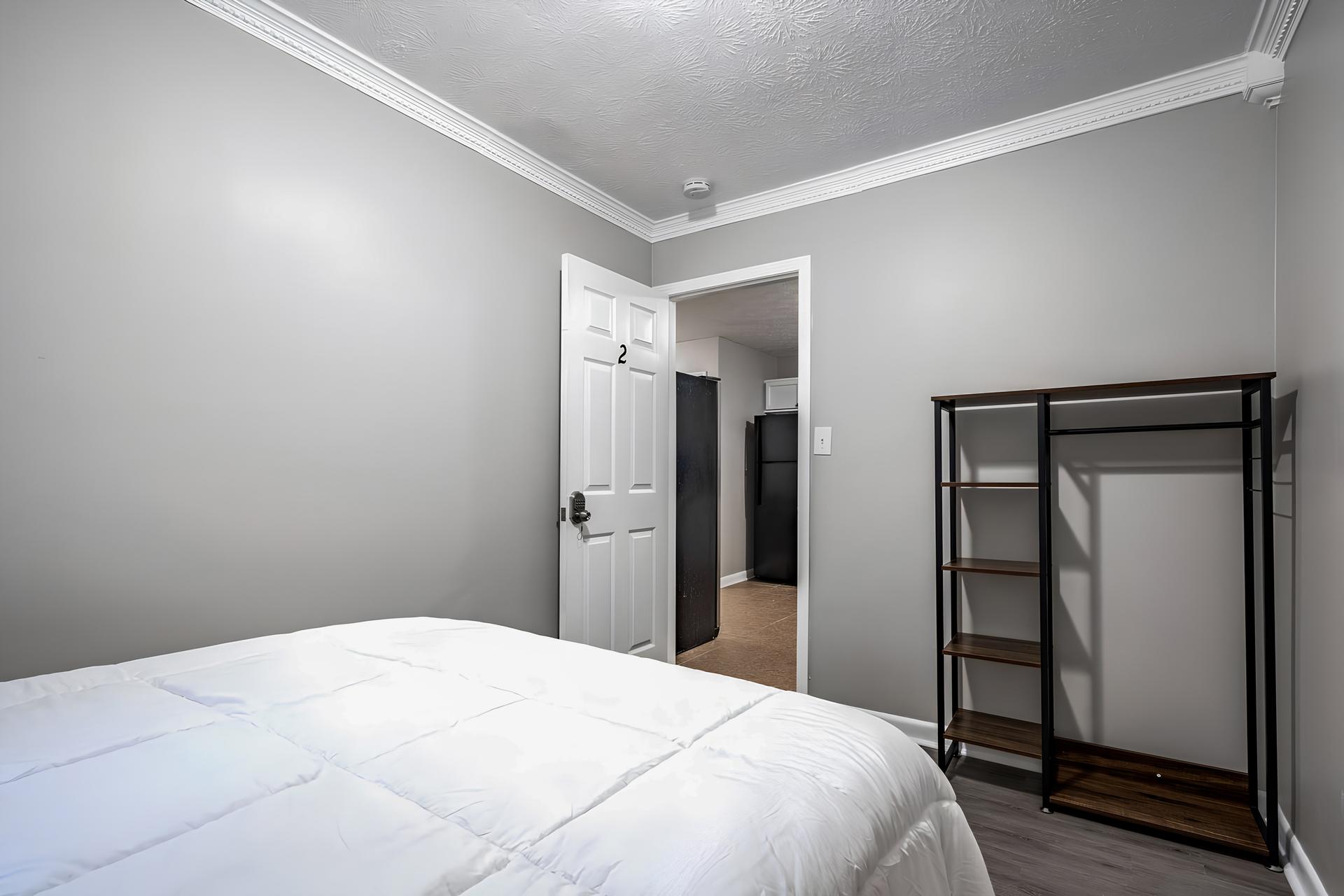 bedroom, detected:bed