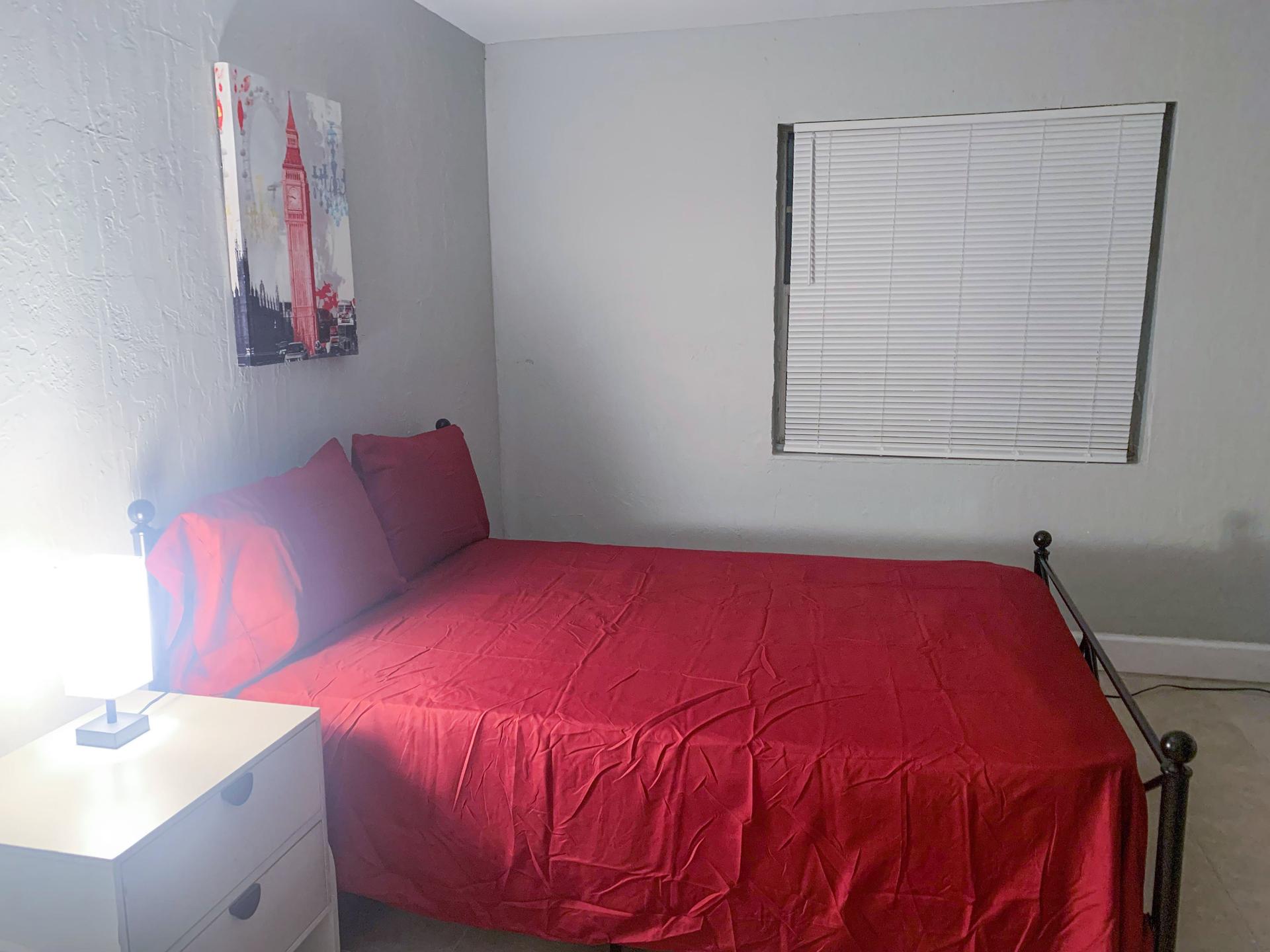 bedroom, detected:bed, window blind