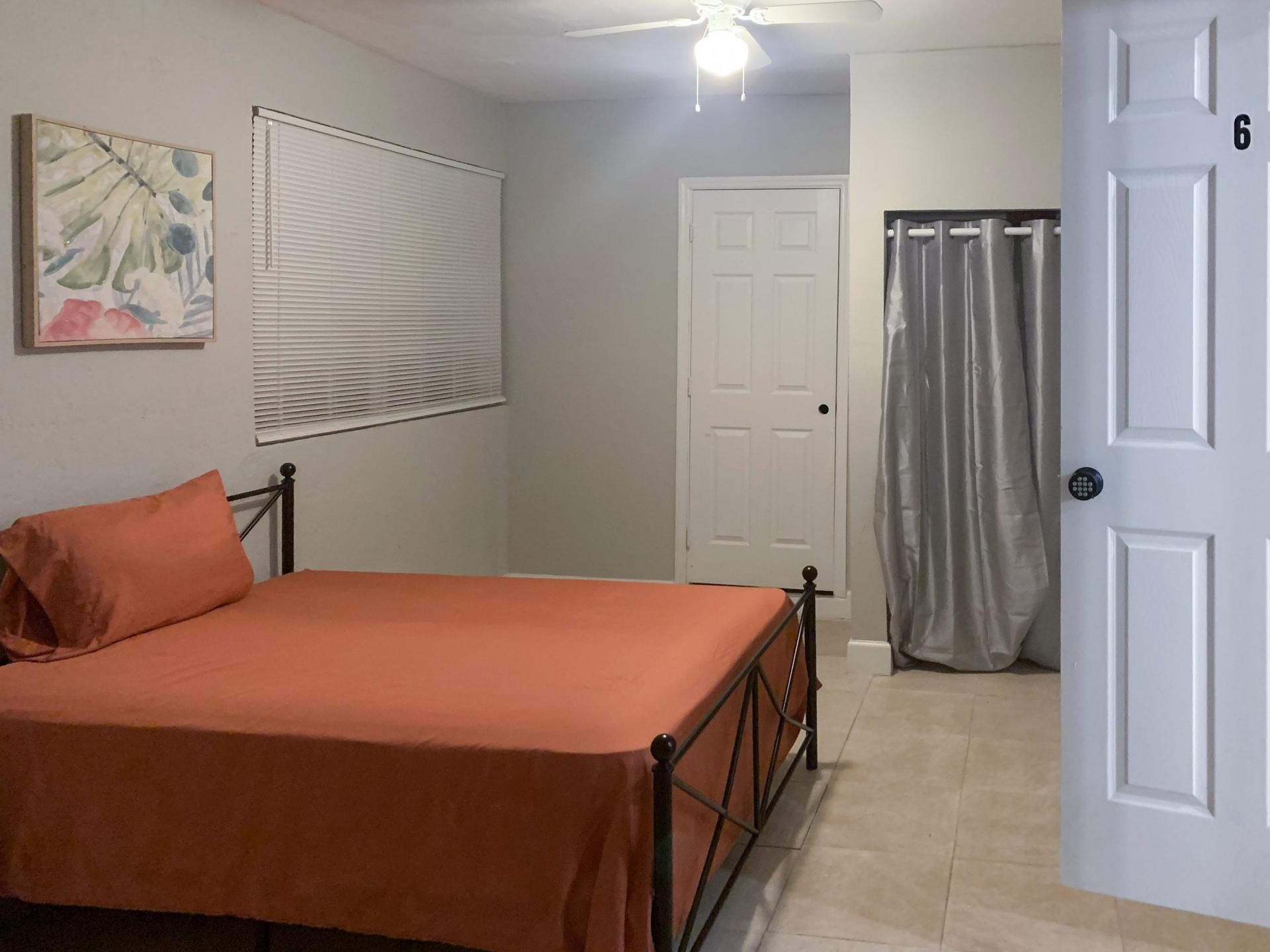 bedroom, detected:bed, ceiling fan