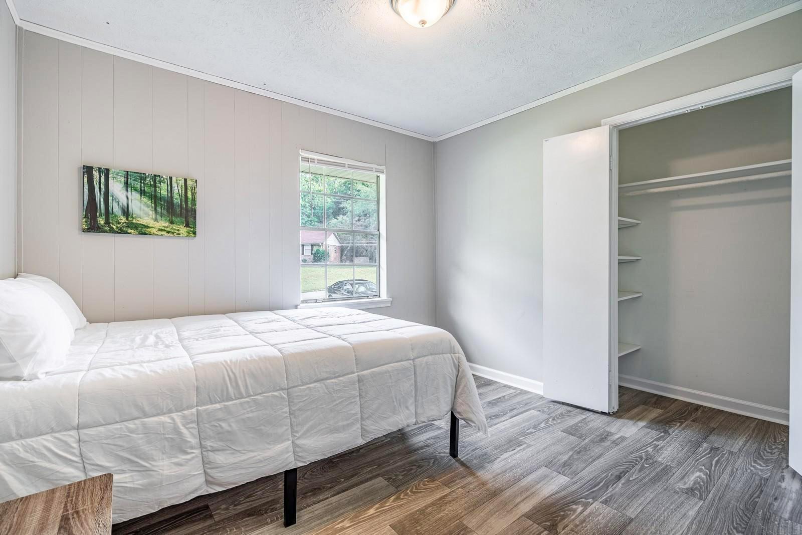 bedroom, detected:bed