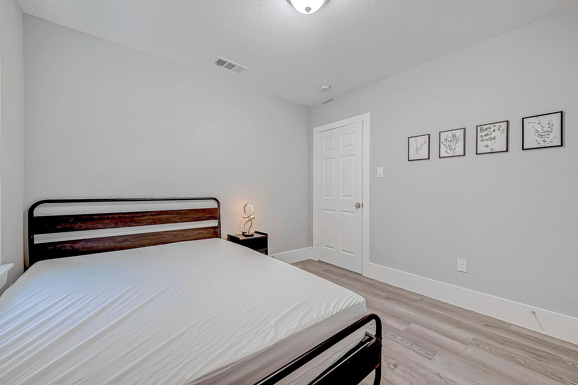 bedroom, detected:bed, ceiling fan