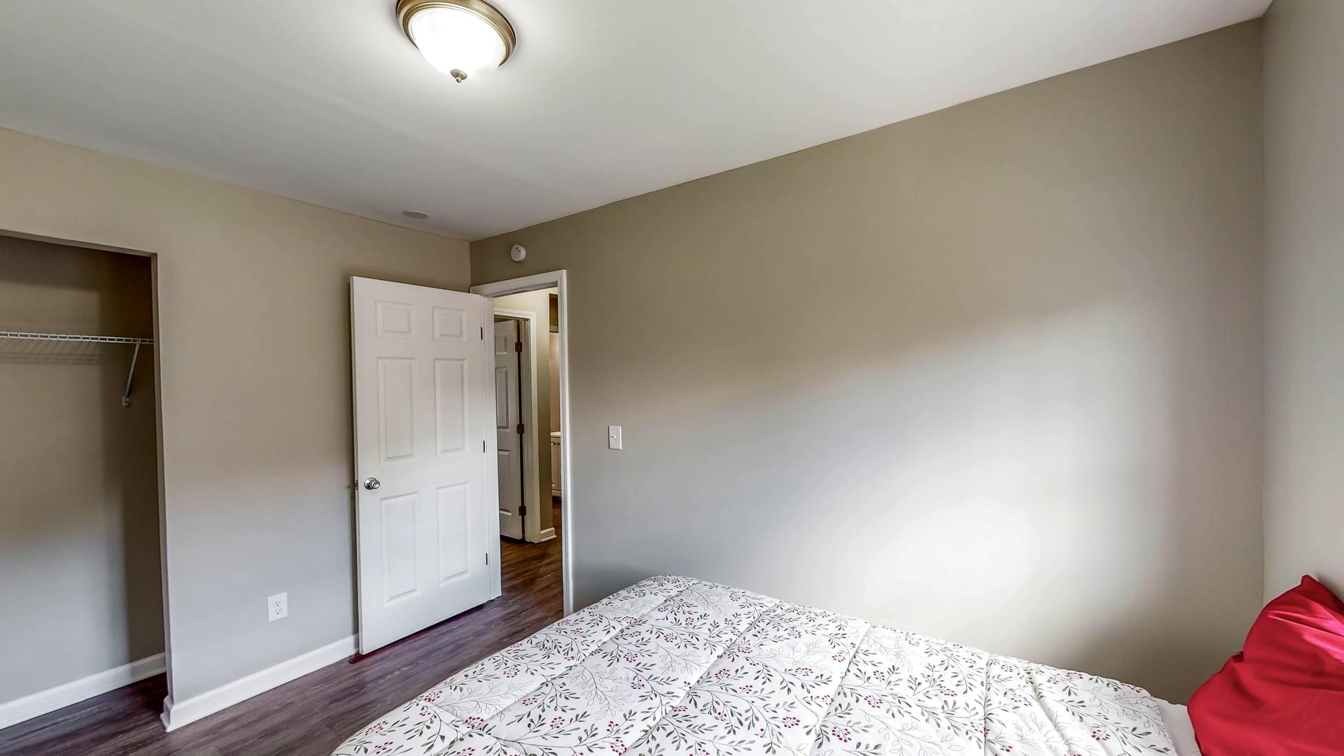 bedroom, detected: bed