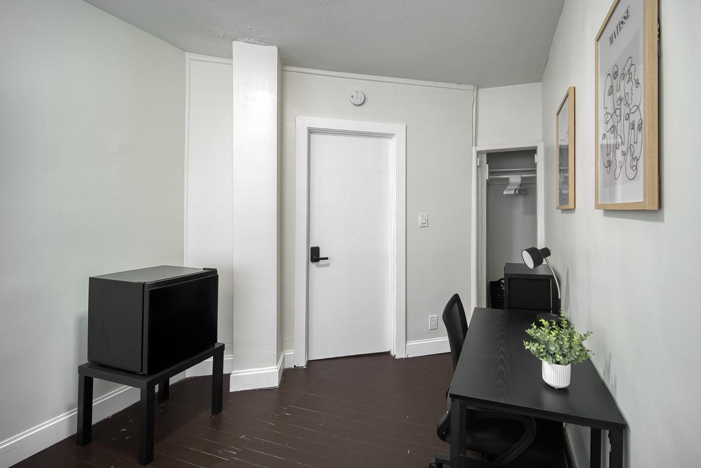 bedroom