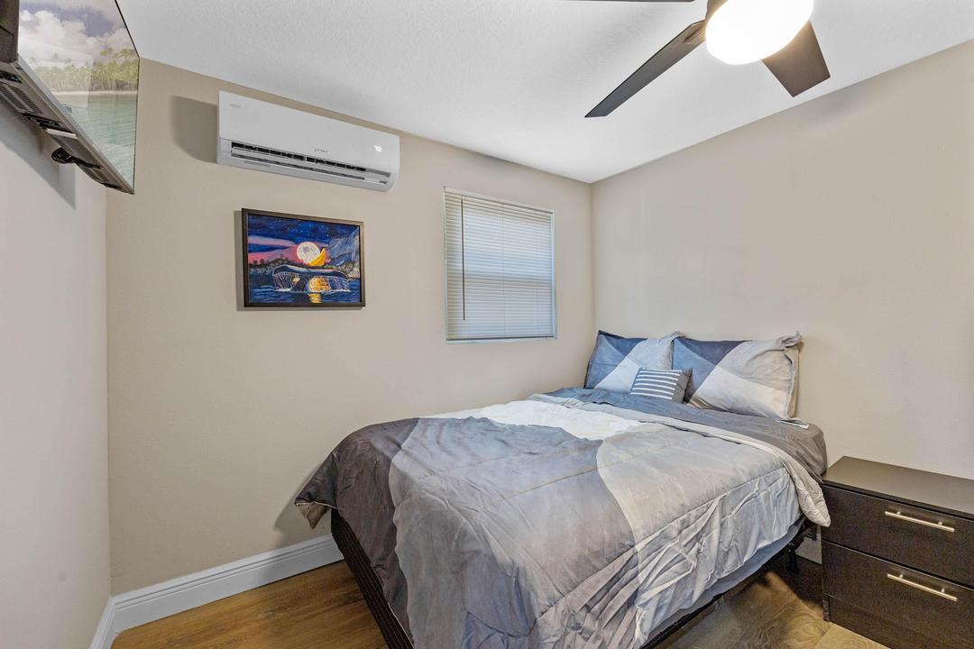 Newly renovated Orlando Home ready to move in! High quality and modern