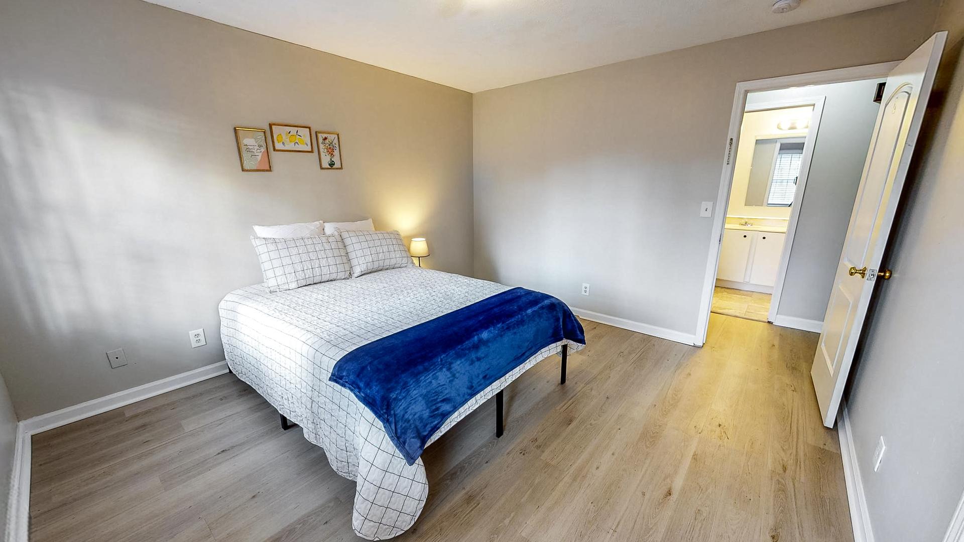 bedroom, detected: bed