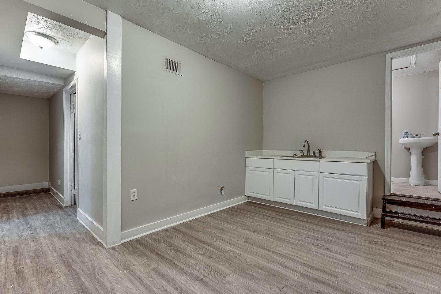 Common spaces including the kitchen