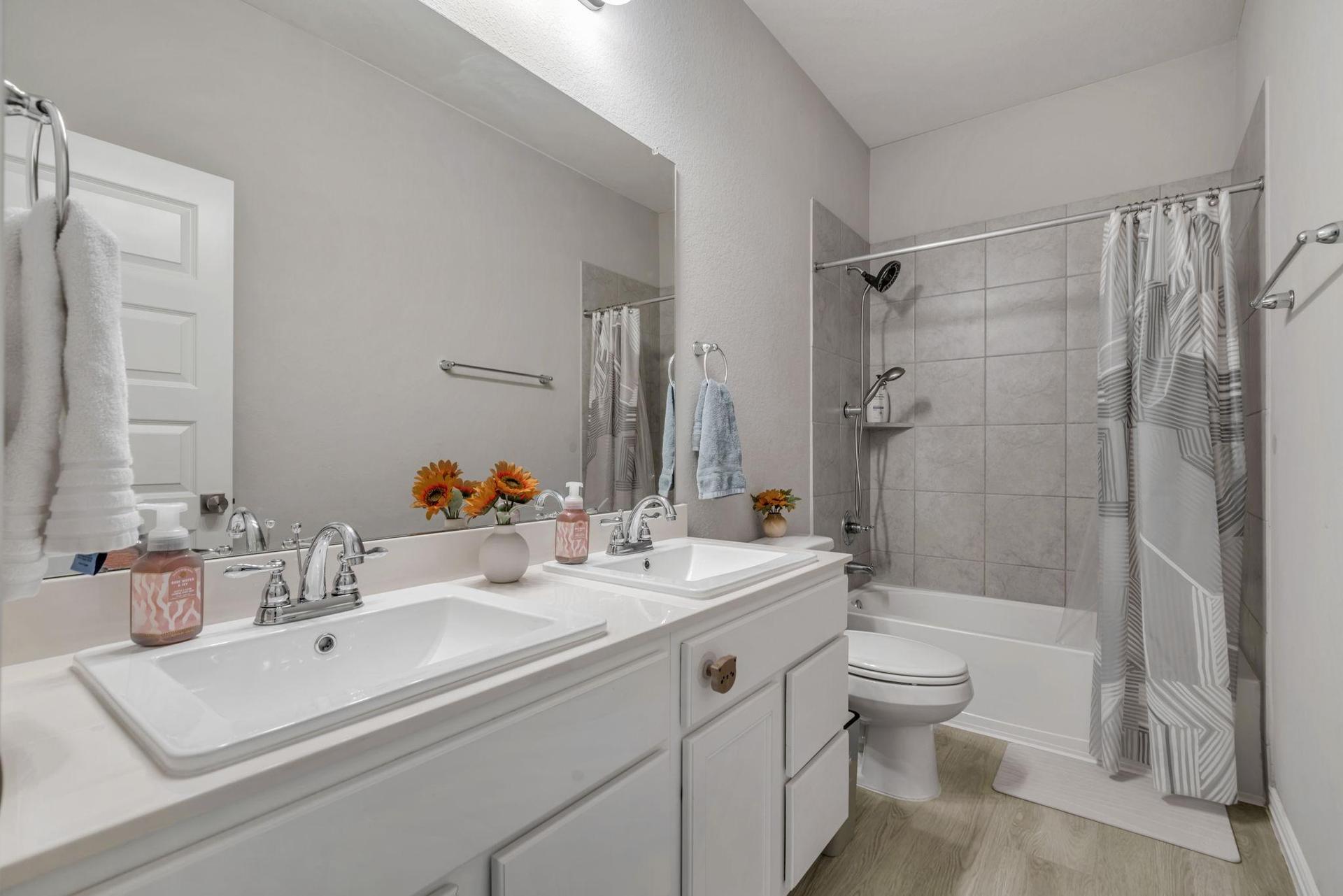 Large Share Bathroom