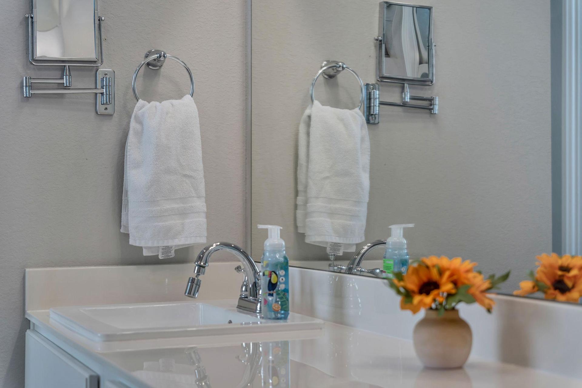 Master Suite Bathroom for Room 1