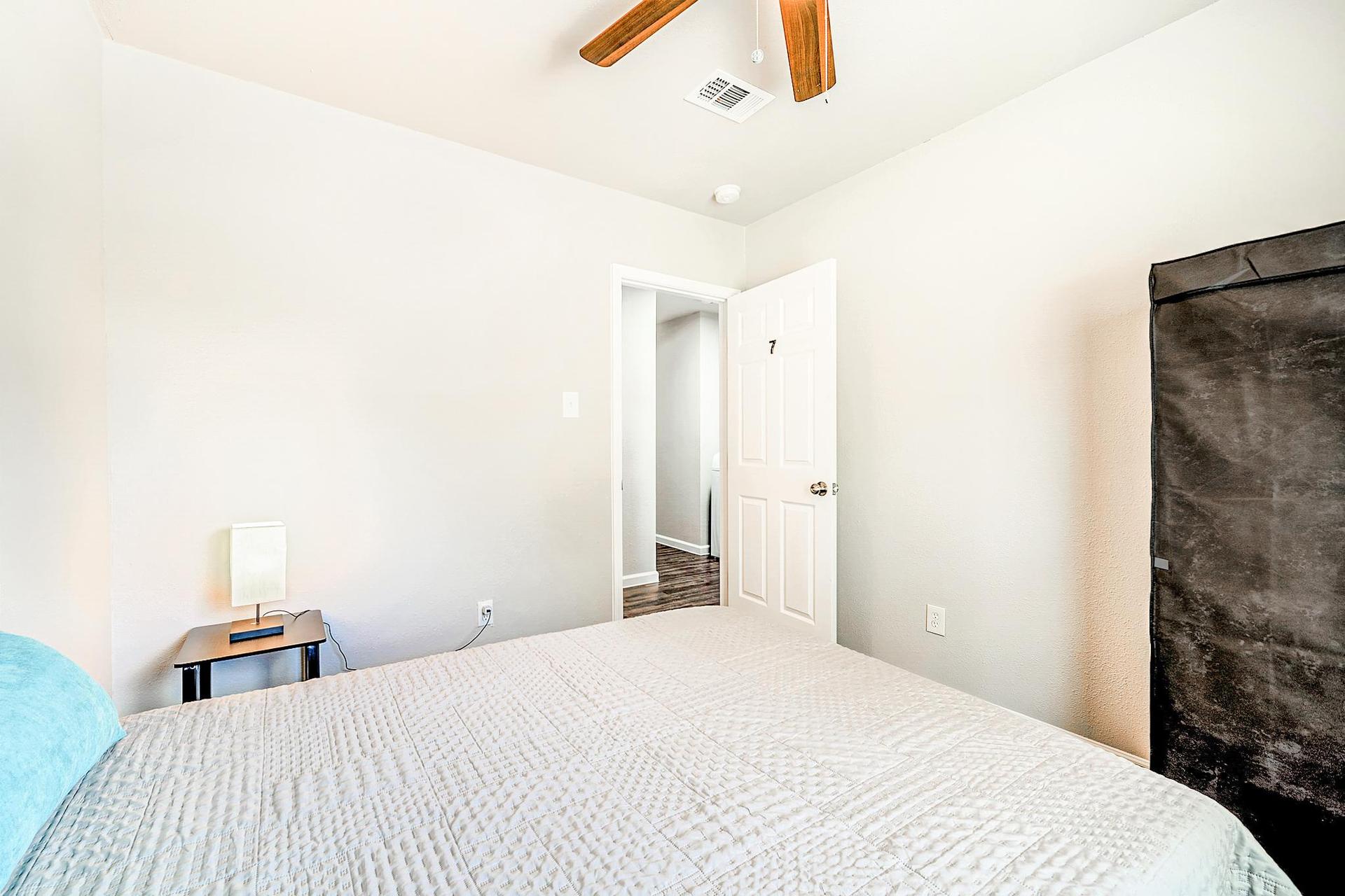 bedroom, detected: bed, fan