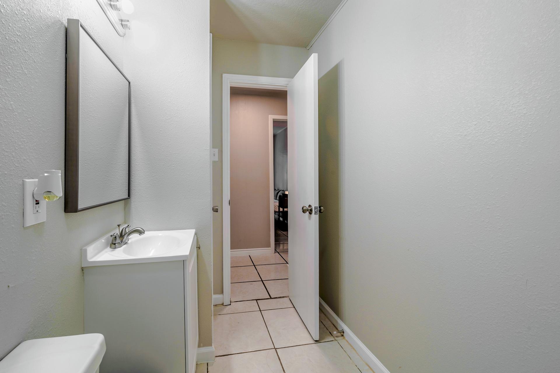 bathroom, detected: