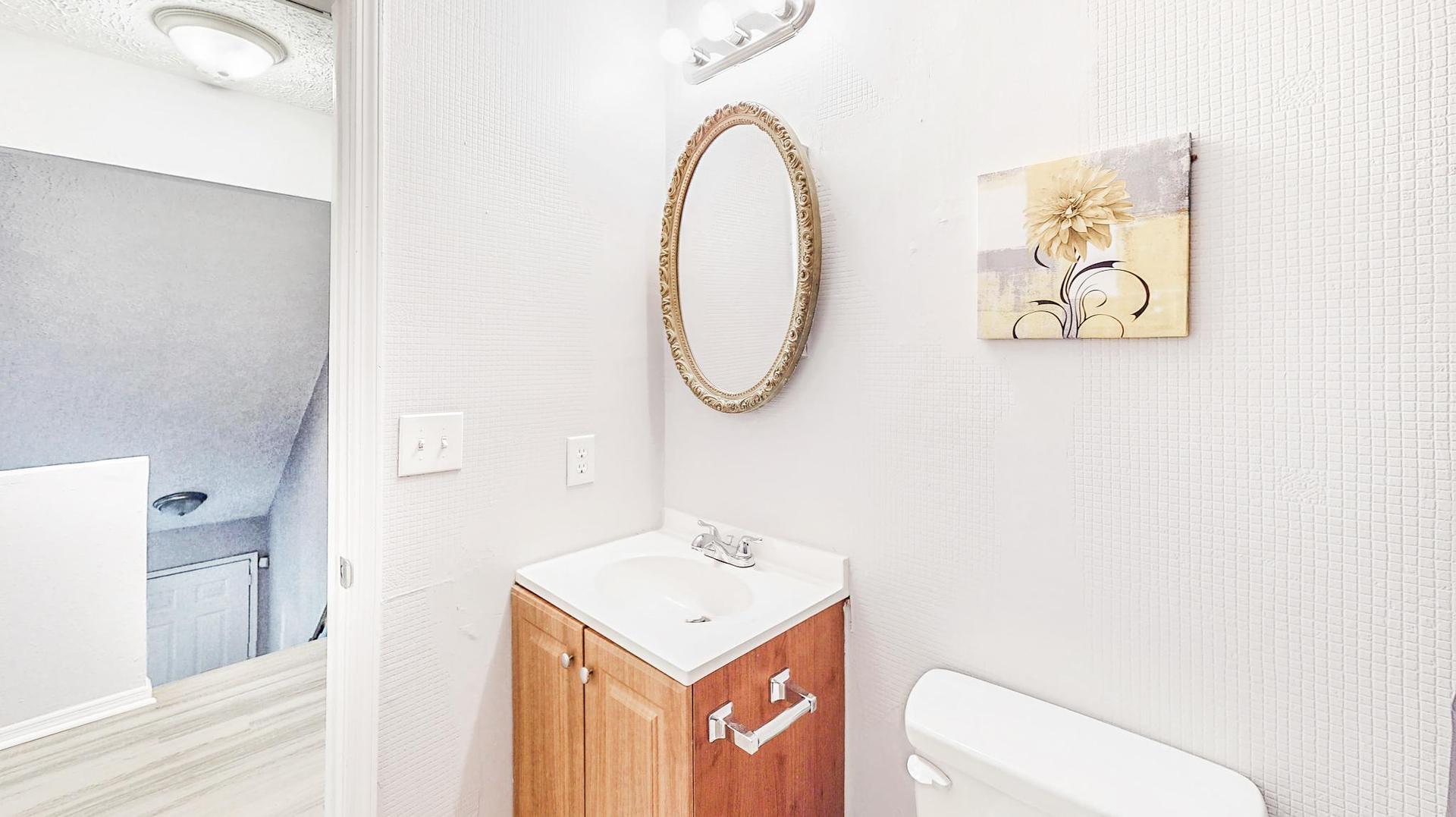 Bathroom(s)