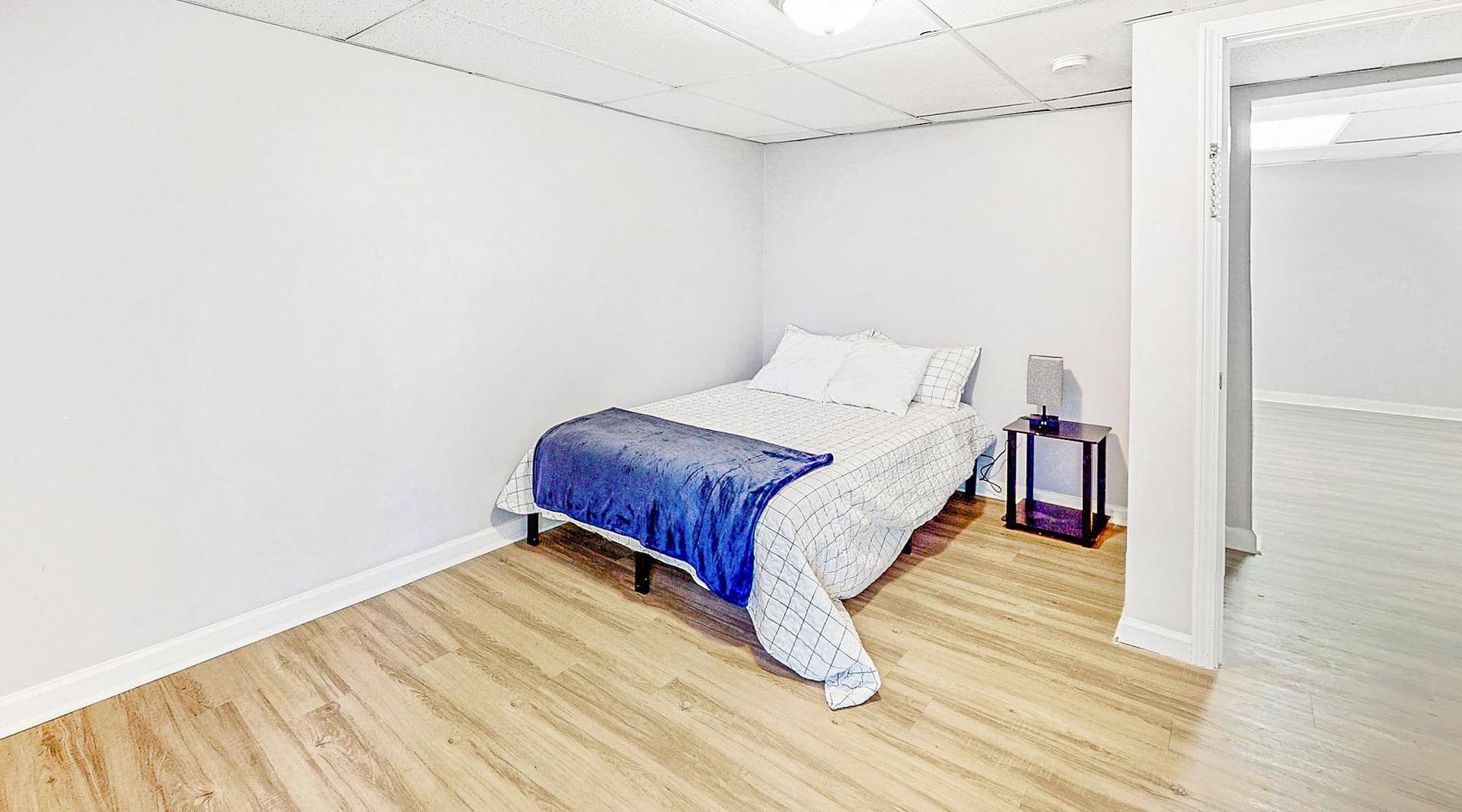 bedroom, detected: bed