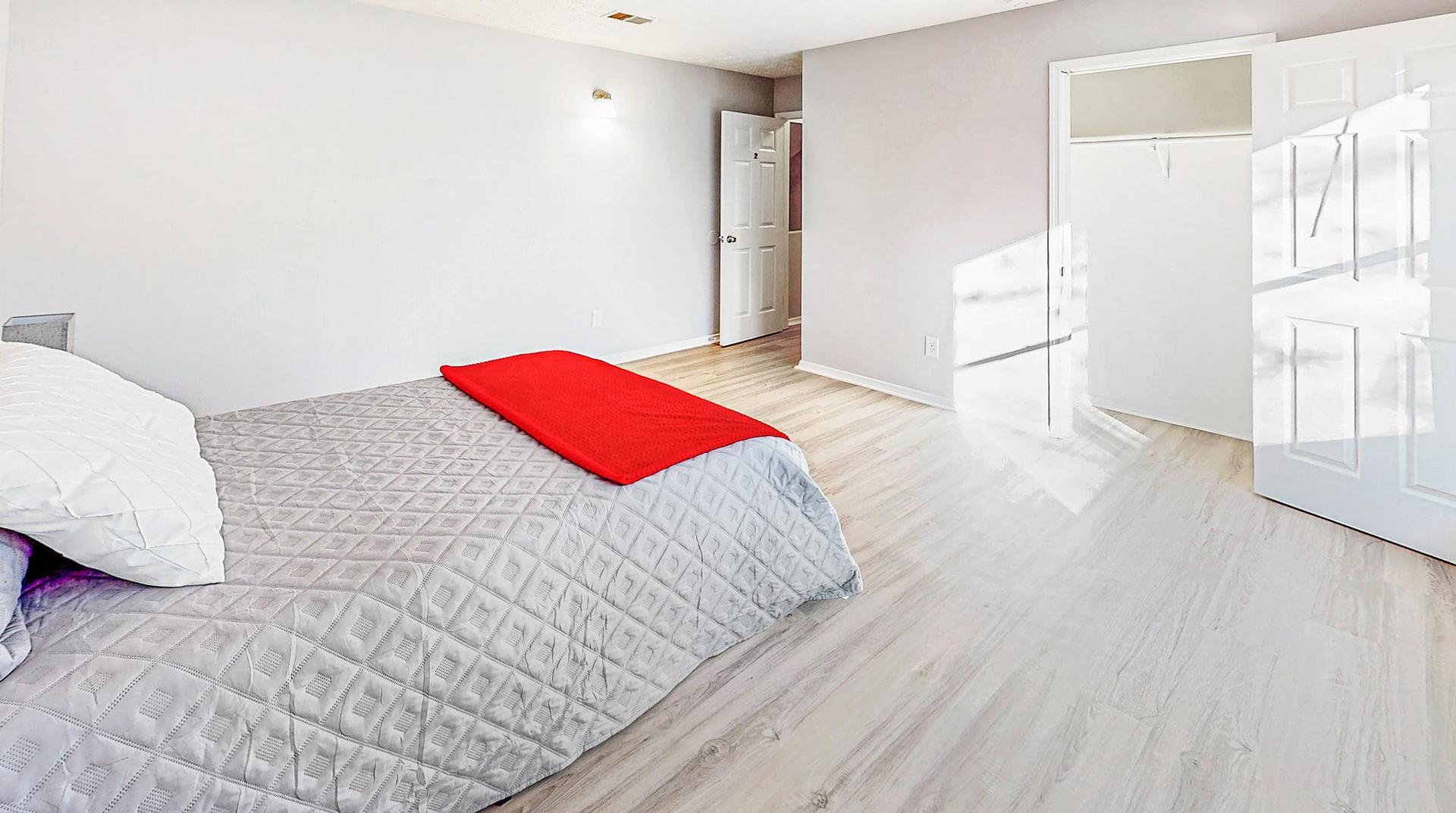 bedroom, detected: bed