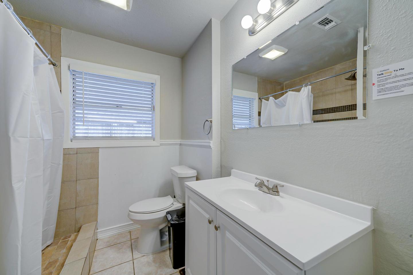 Bathroom(s)