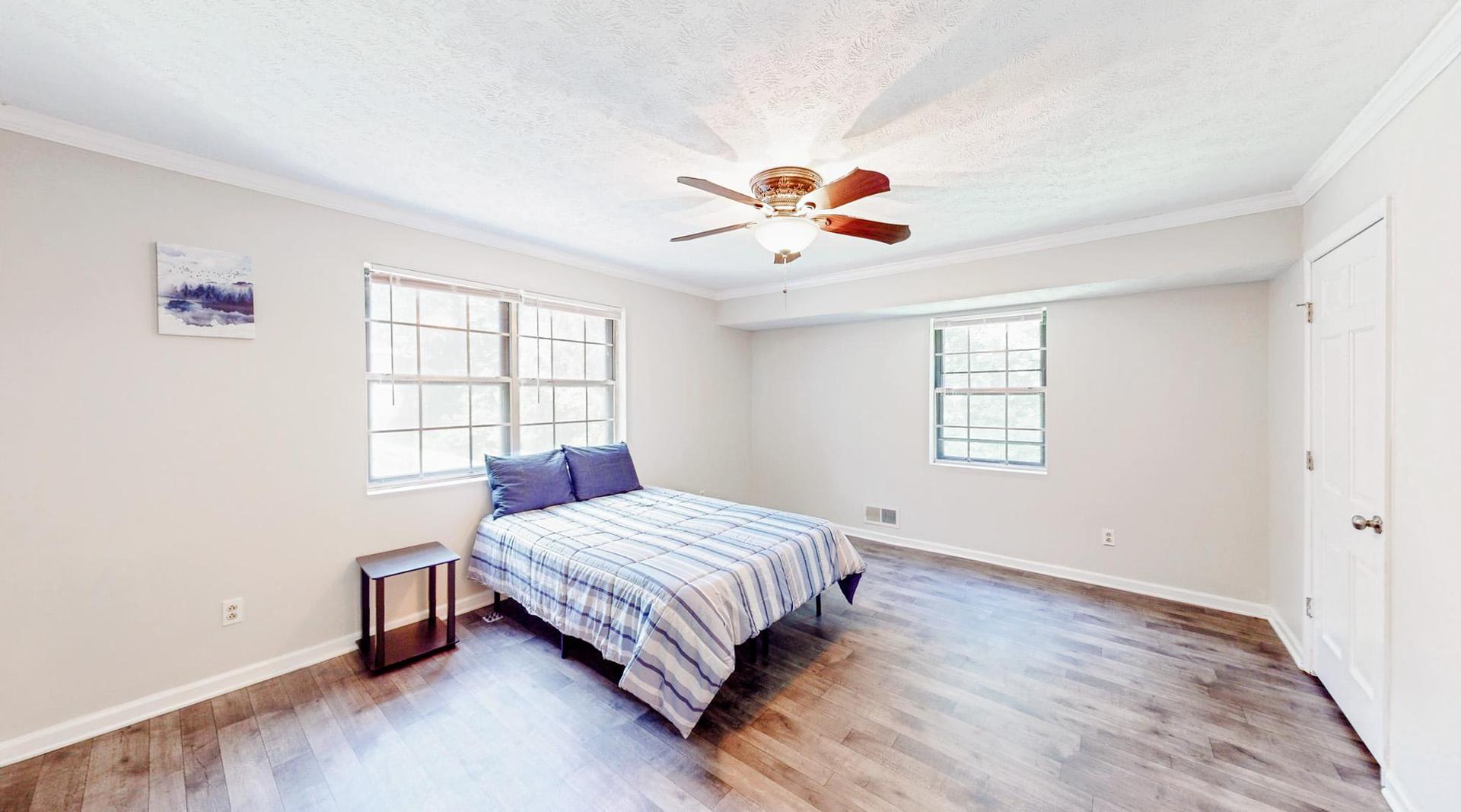 bedroom, detected: bed, fan