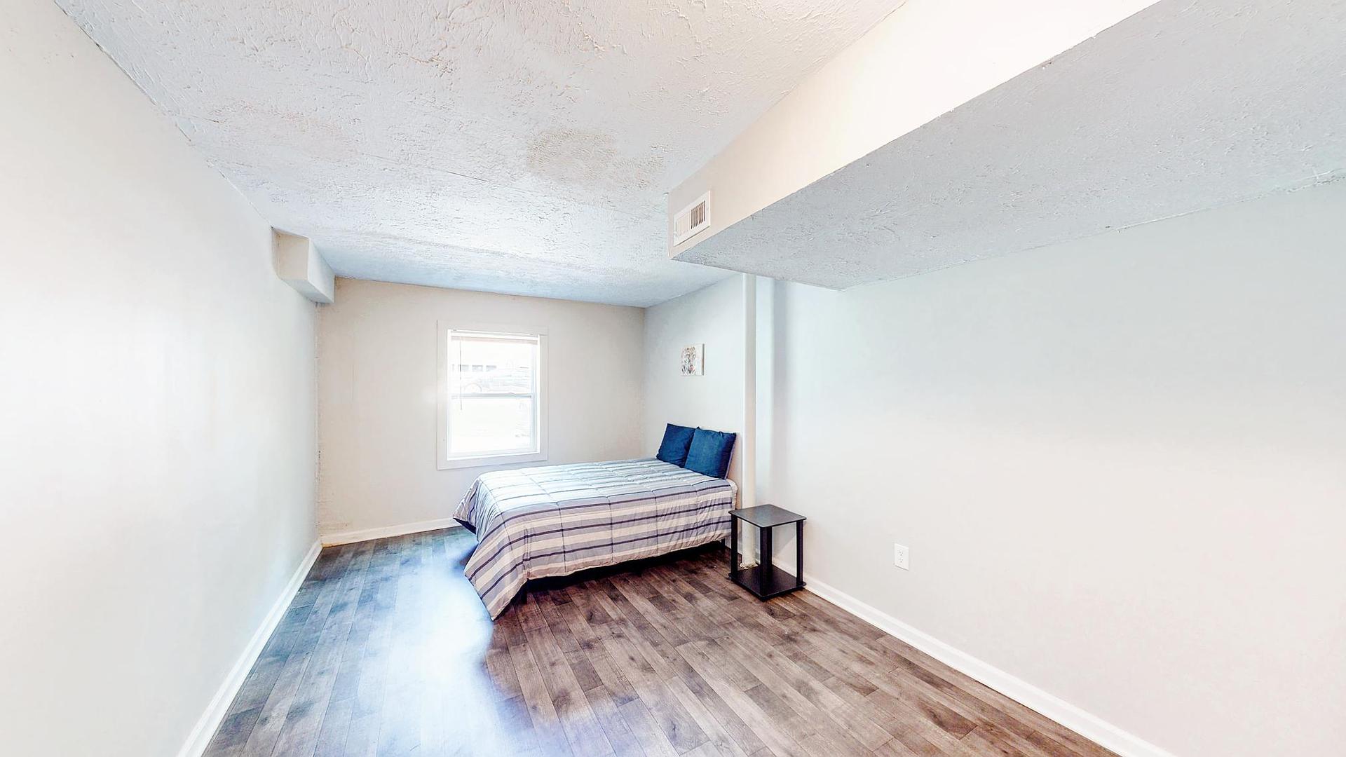bedroom, detected: bed