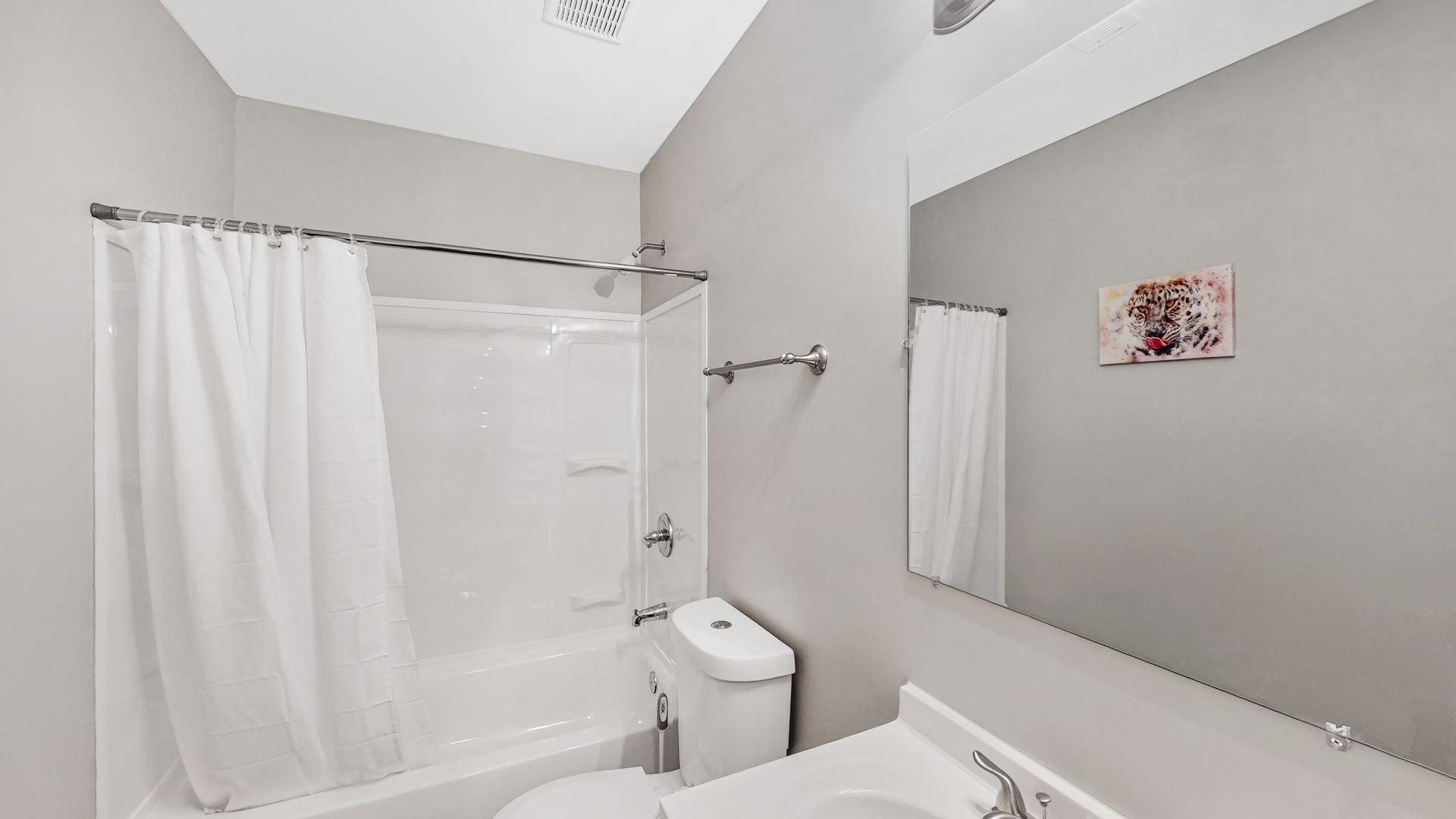 Bathroom(s)