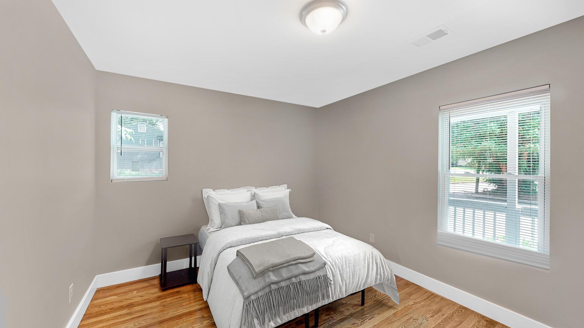 bedroom, detected: bed, window blind