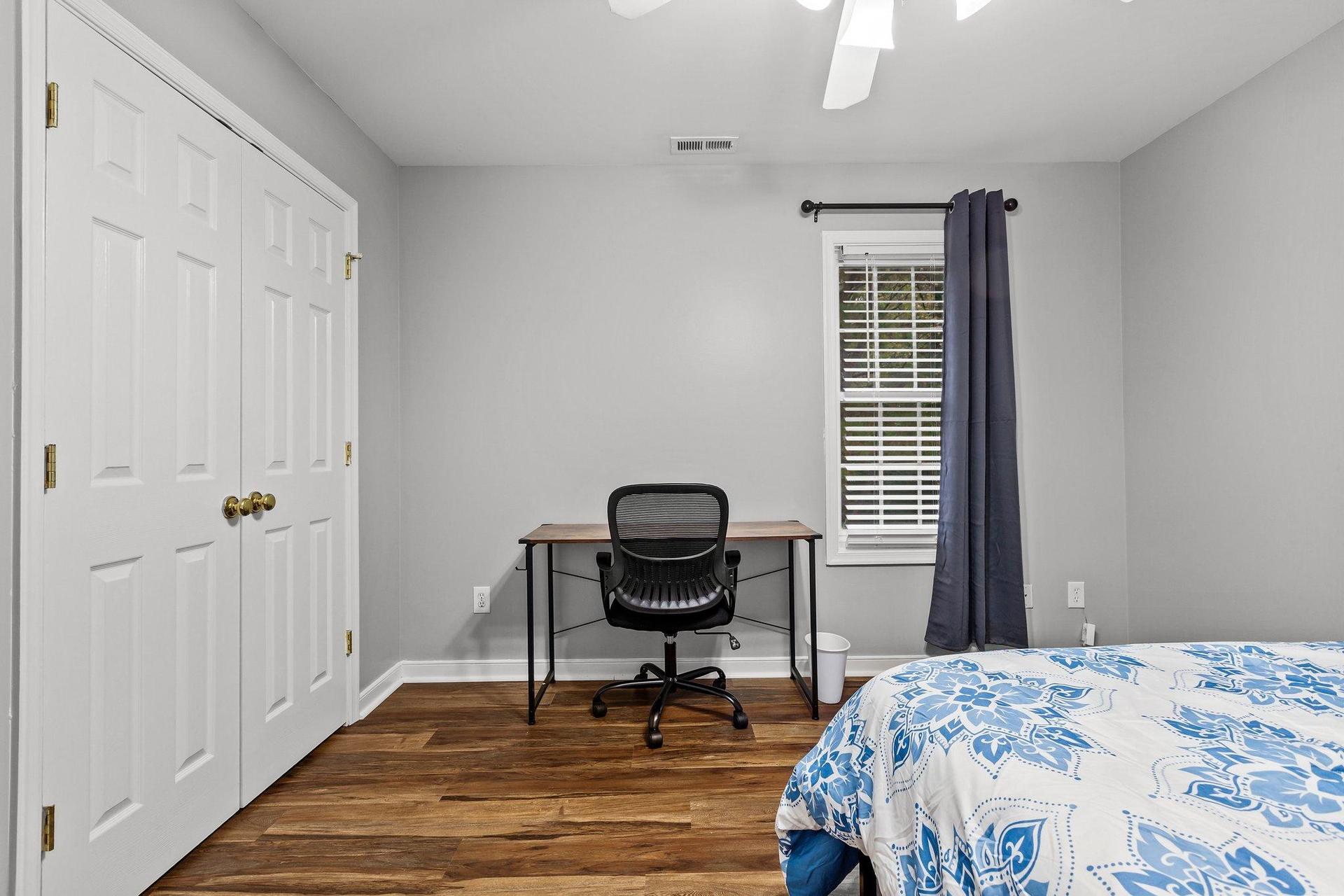 Spacious Bedroom with Desk and Chair – Shared Bathroom
Located on the Second Floor