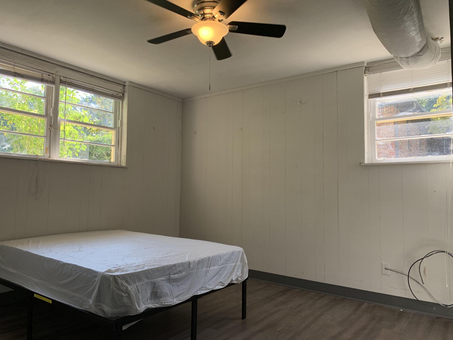 bedroom, detected: bed, fan