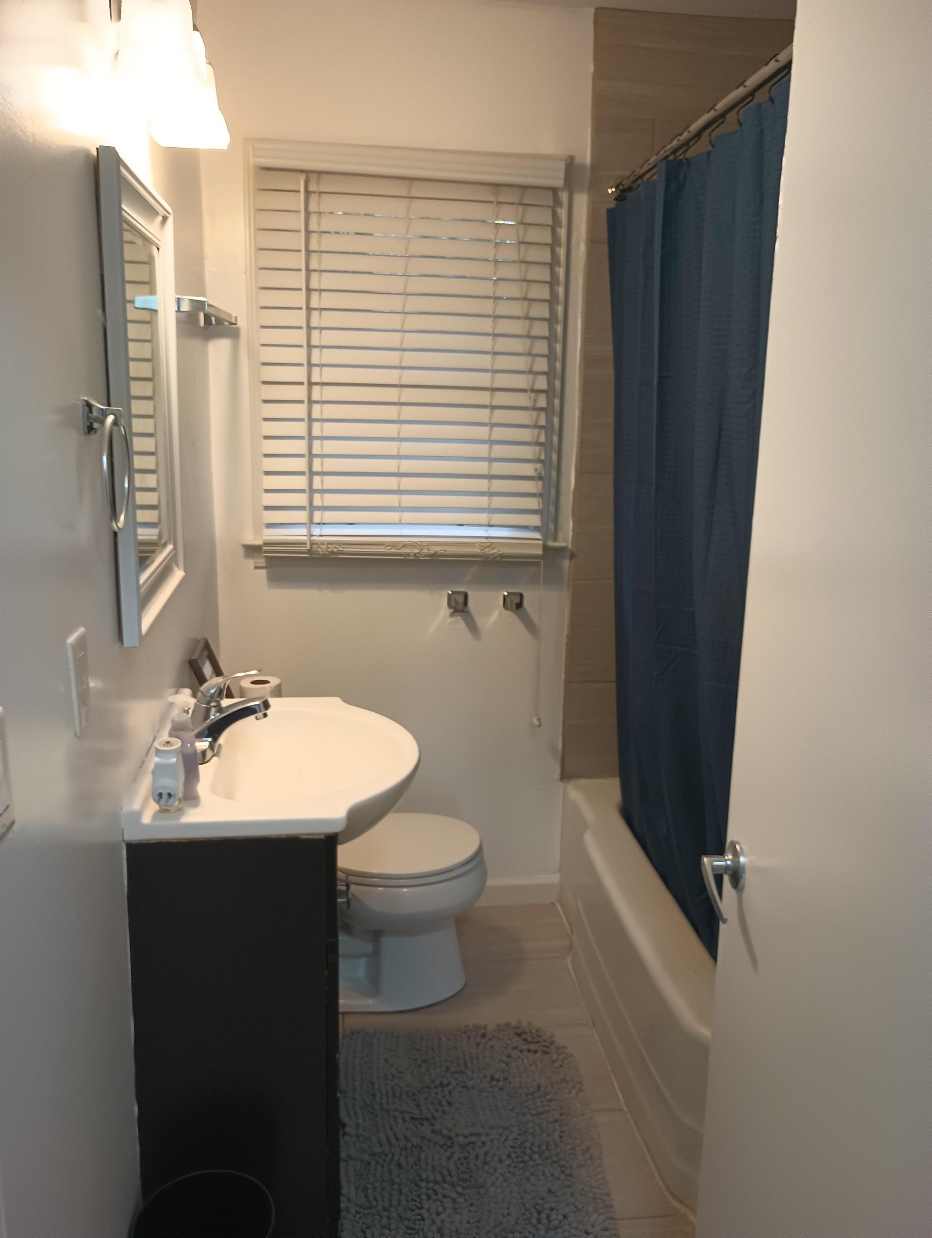 Room #2 /3 bathroom