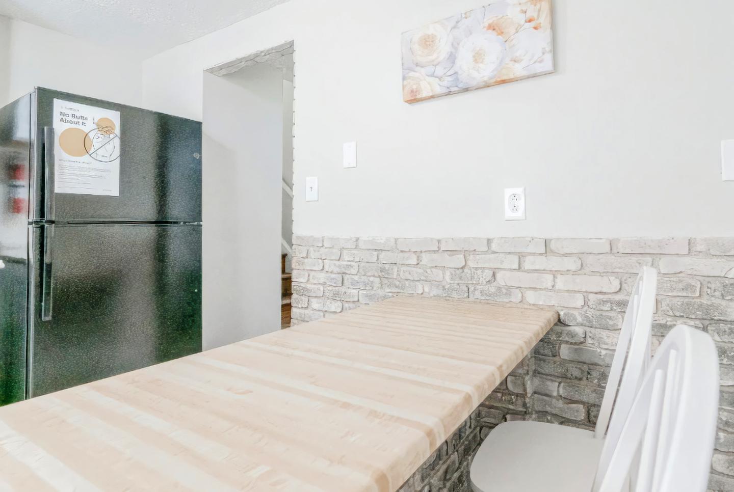 Common spaces including the kitchen