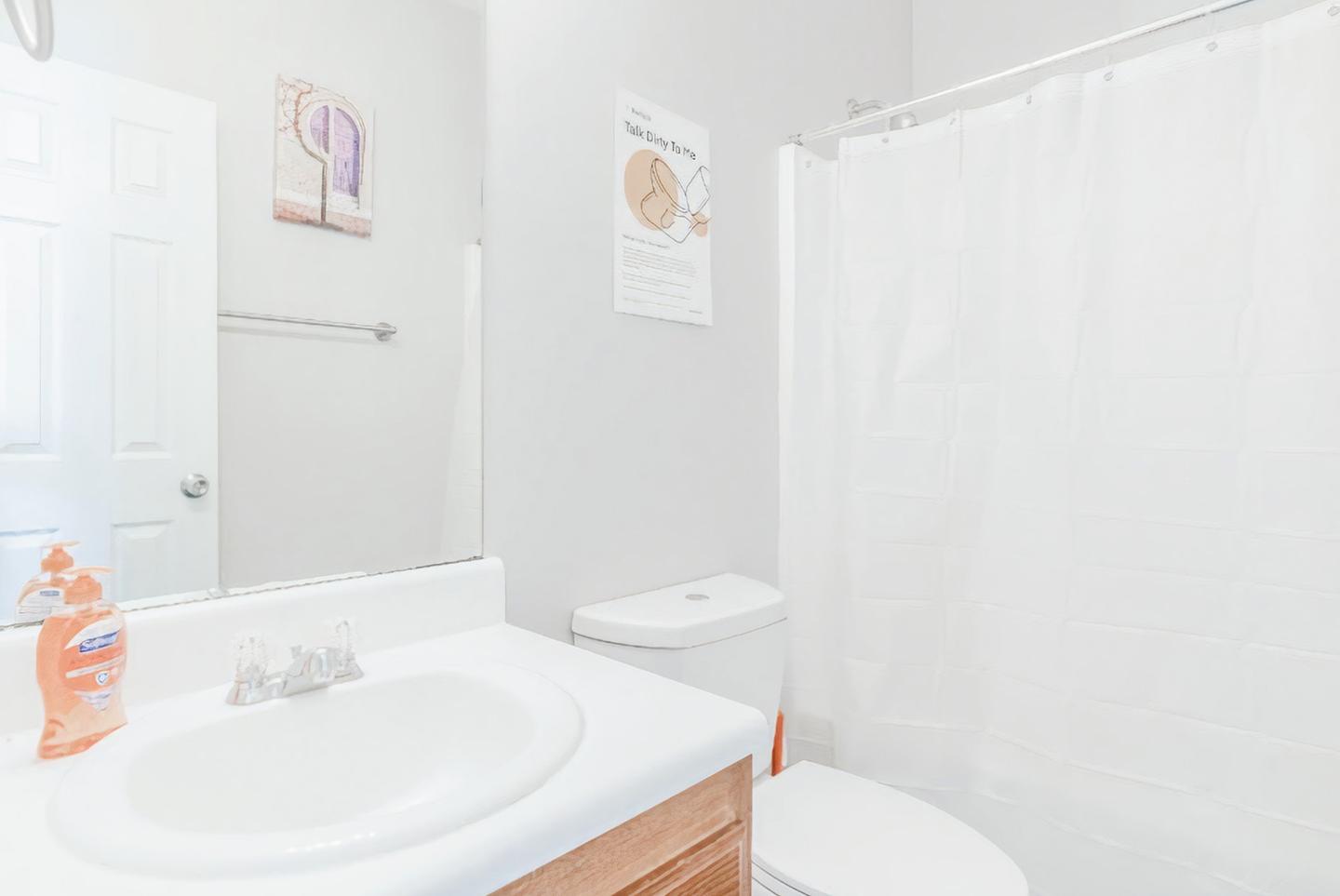 Bathroom(s)