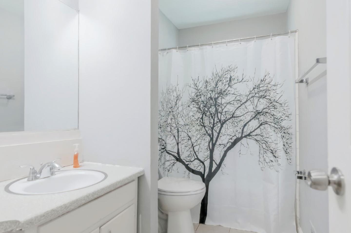 Bathroom(s)