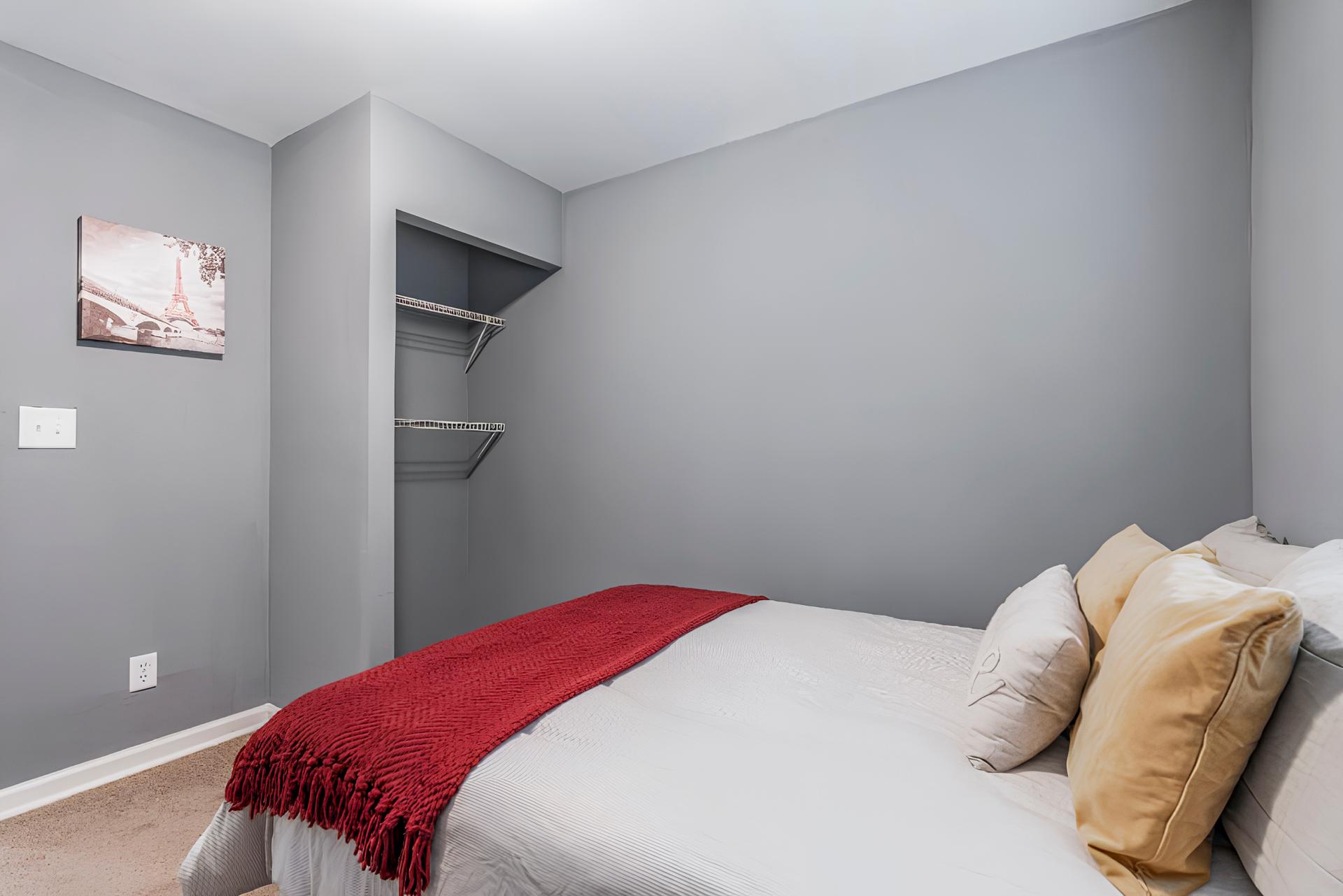 bedroom, detected: bedroom, bed