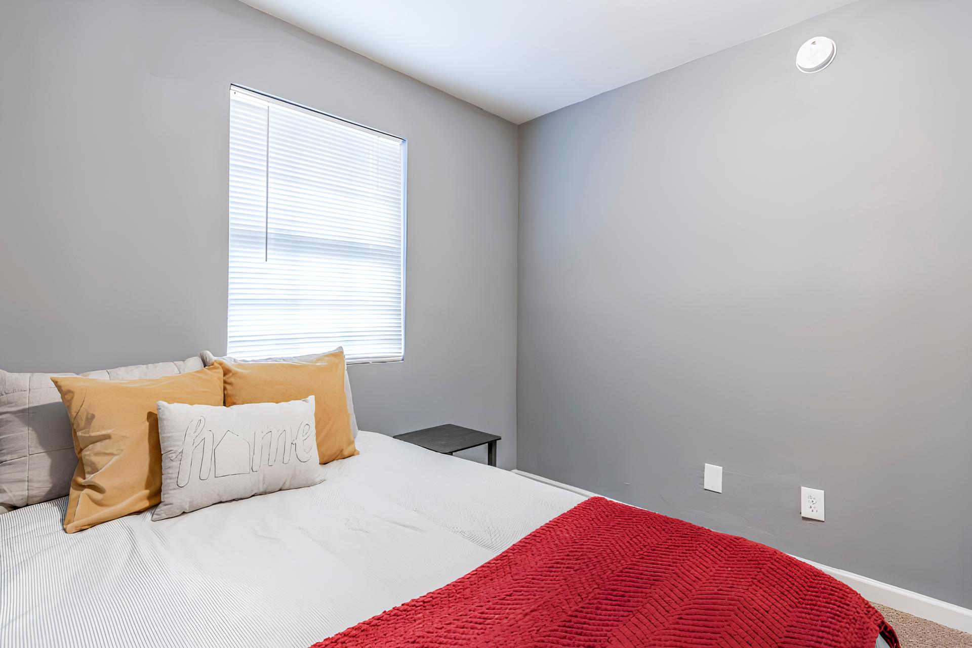 bedroom, detected: bedroom, bed