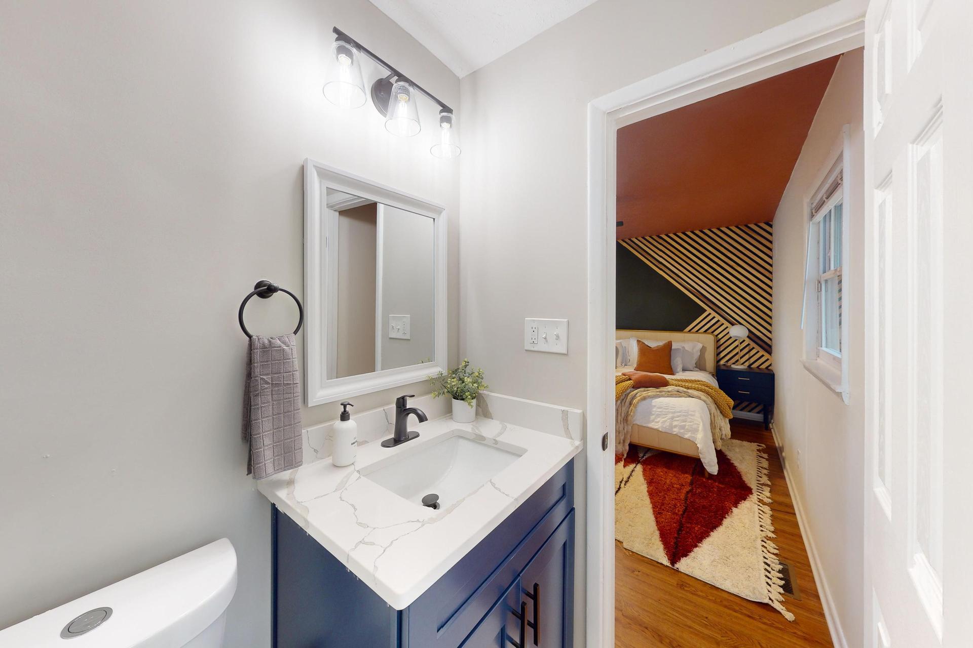 Luxury Private Bathroom with a window