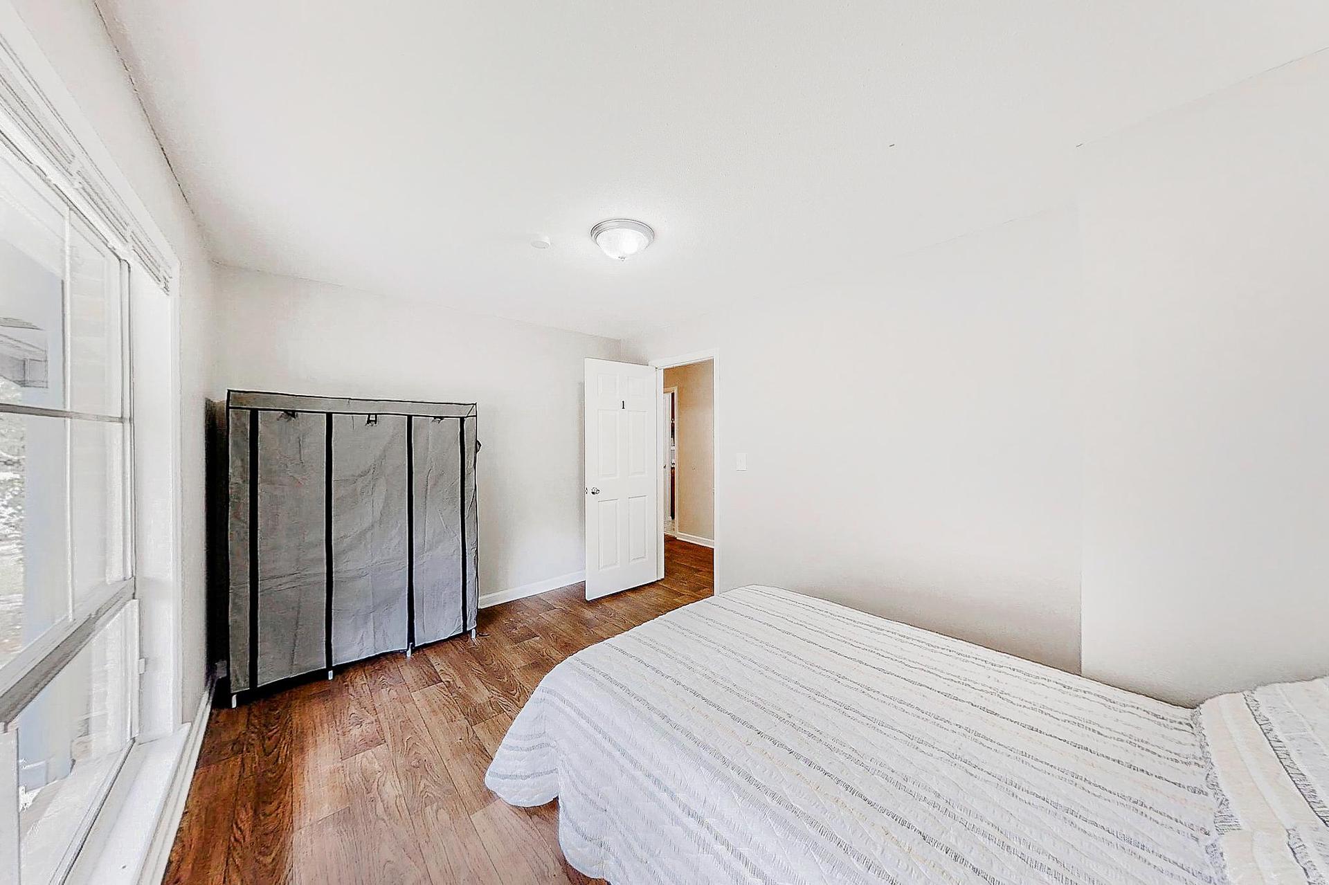 bedroom, detected: bed