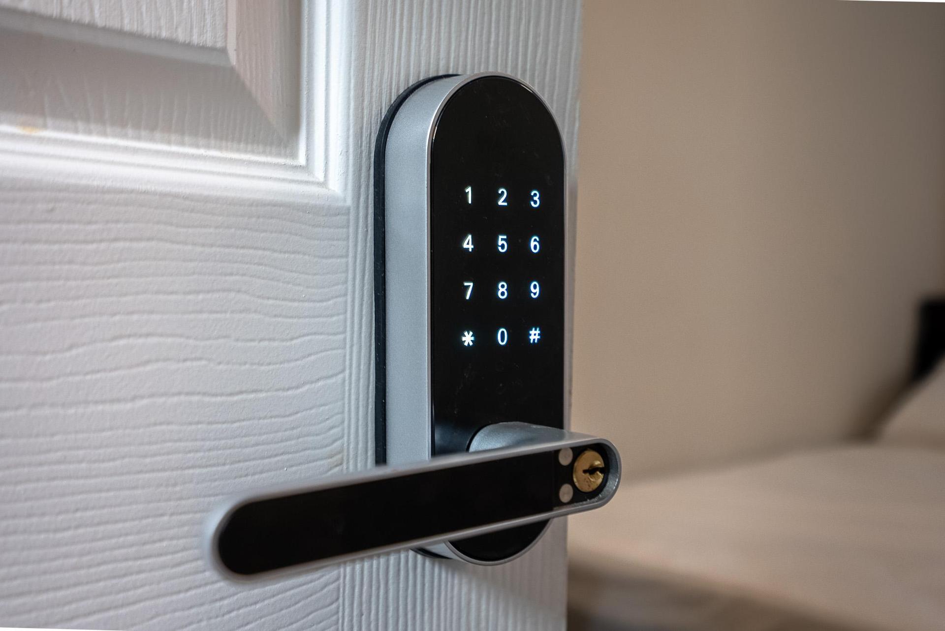 Private Smart Lock so you never have to worry about losing a key