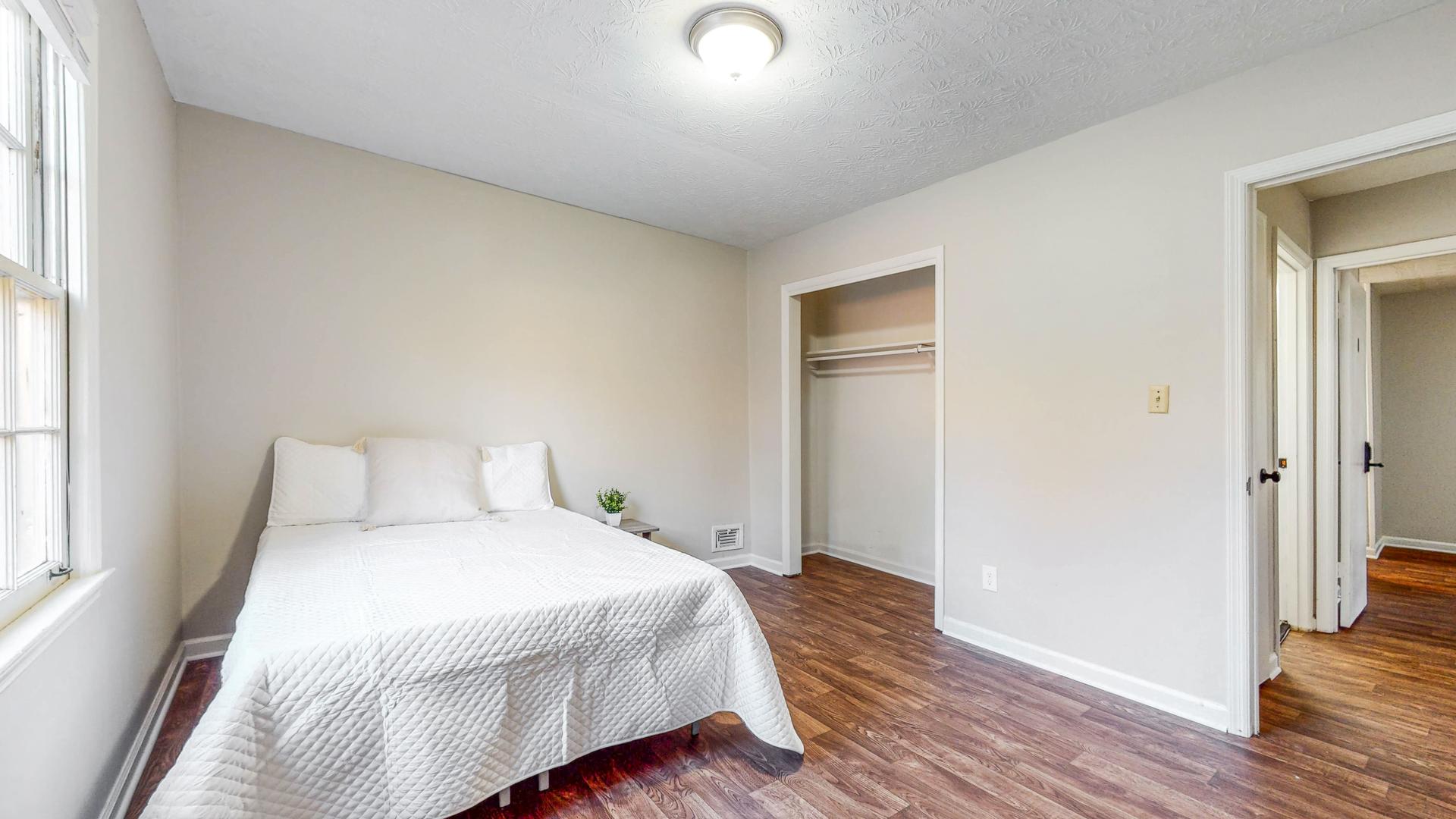 bedroom, detected: bed