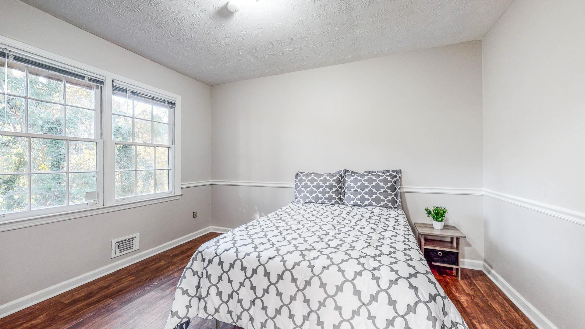 bedroom, detected: bed