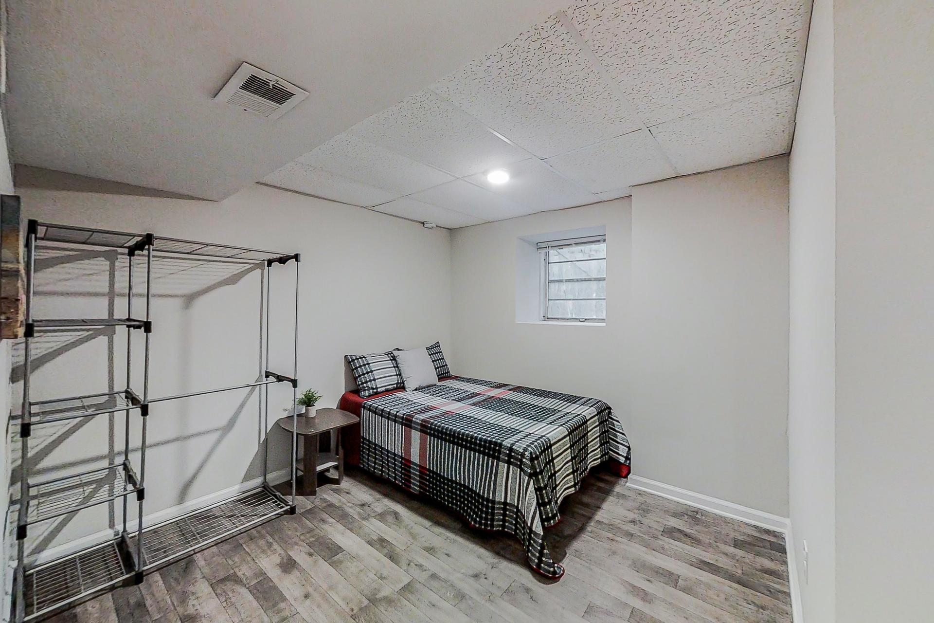 bedroom, detected: bed